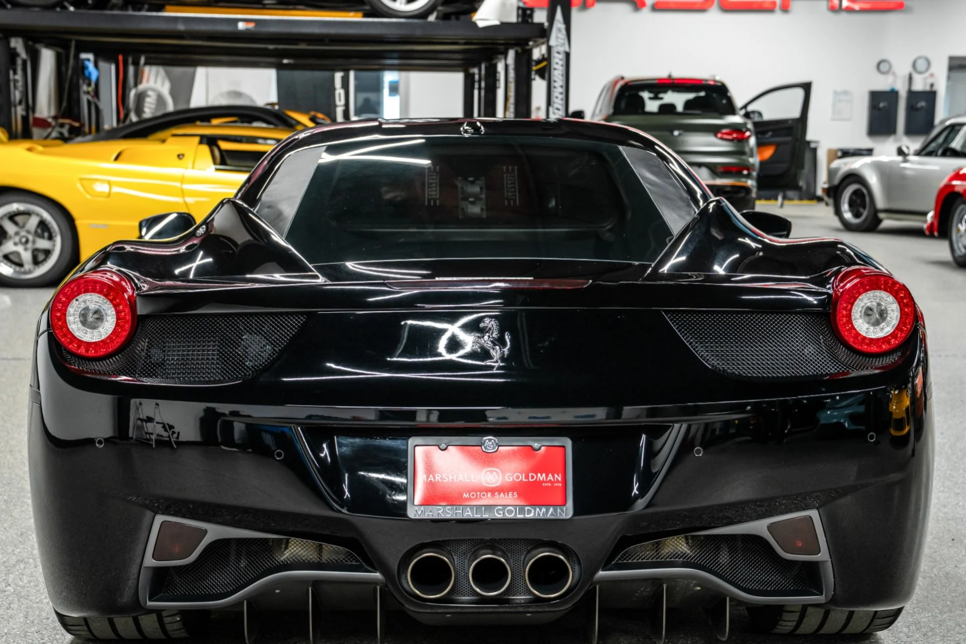 mph006_2188797156_Used_2012_Ferrari_458_Italia_Daytona_Seats_Forged_Wheels_Contrast_Stitching_1768503869_d0dd8a9511