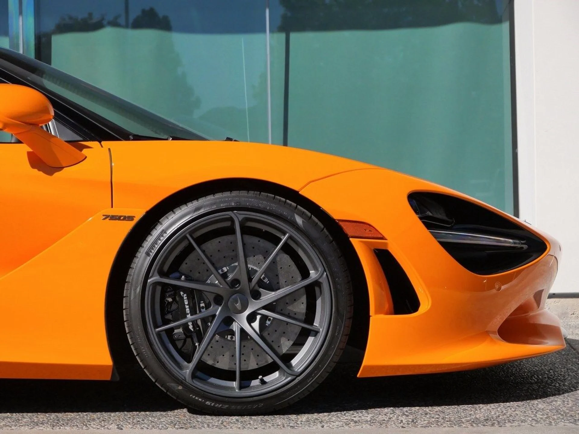 mph006_219056565_1c01abacf43c58452399c33dc43124dbx_940a0de336