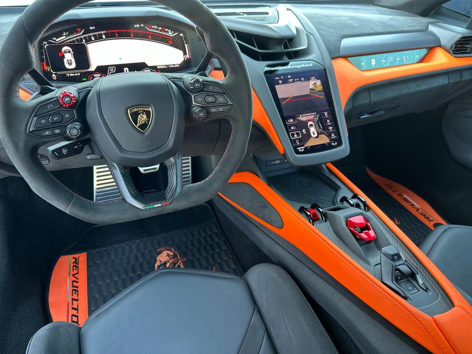 mph006_2192257760_Used_2024_Lamborghini_Revuelto_1756303819_297a18b160