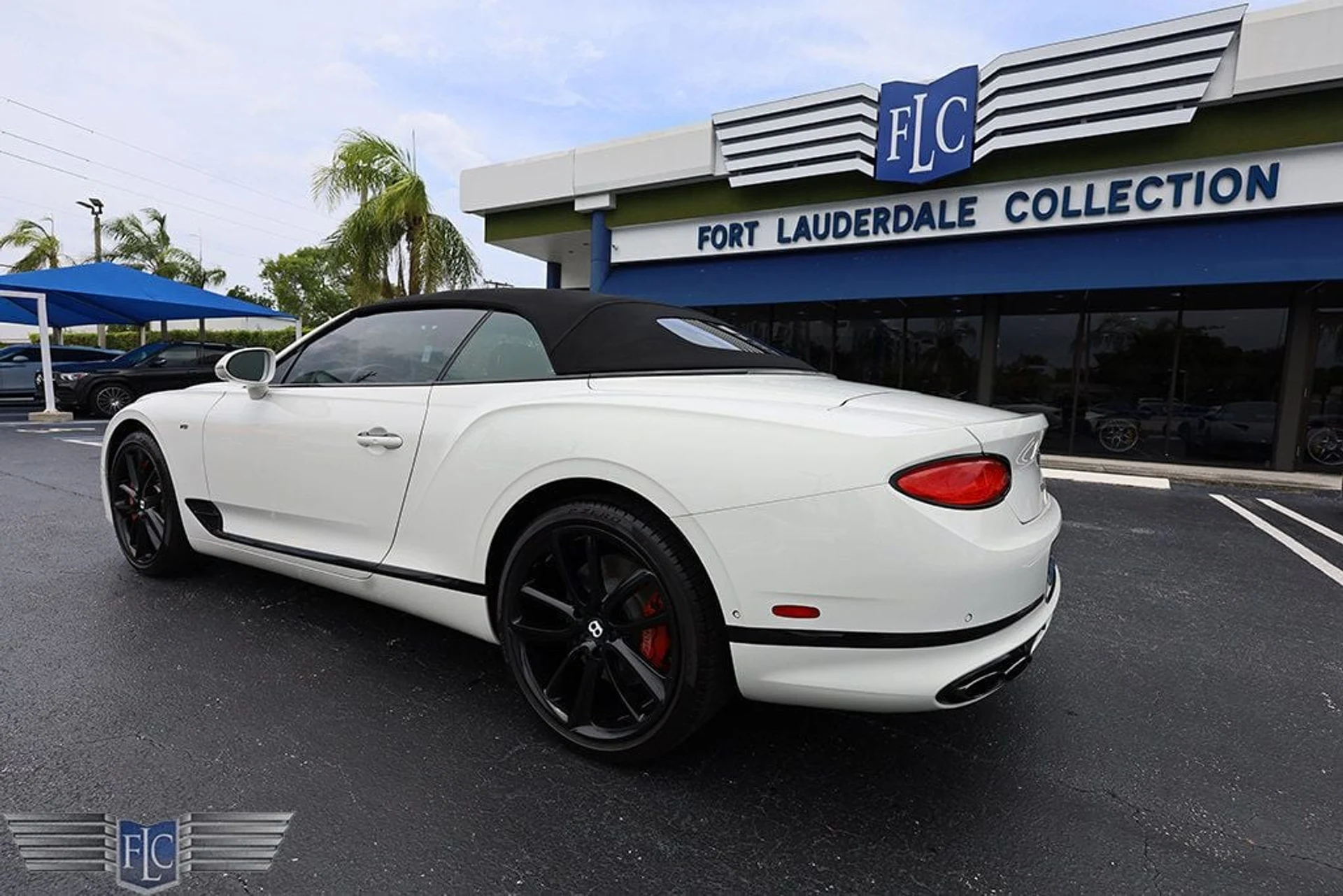 mph006_2198014070_used_2022_bentley_continental_gtcv8mullinerconvertible_6305_22861831_7_1024_e374b2390c