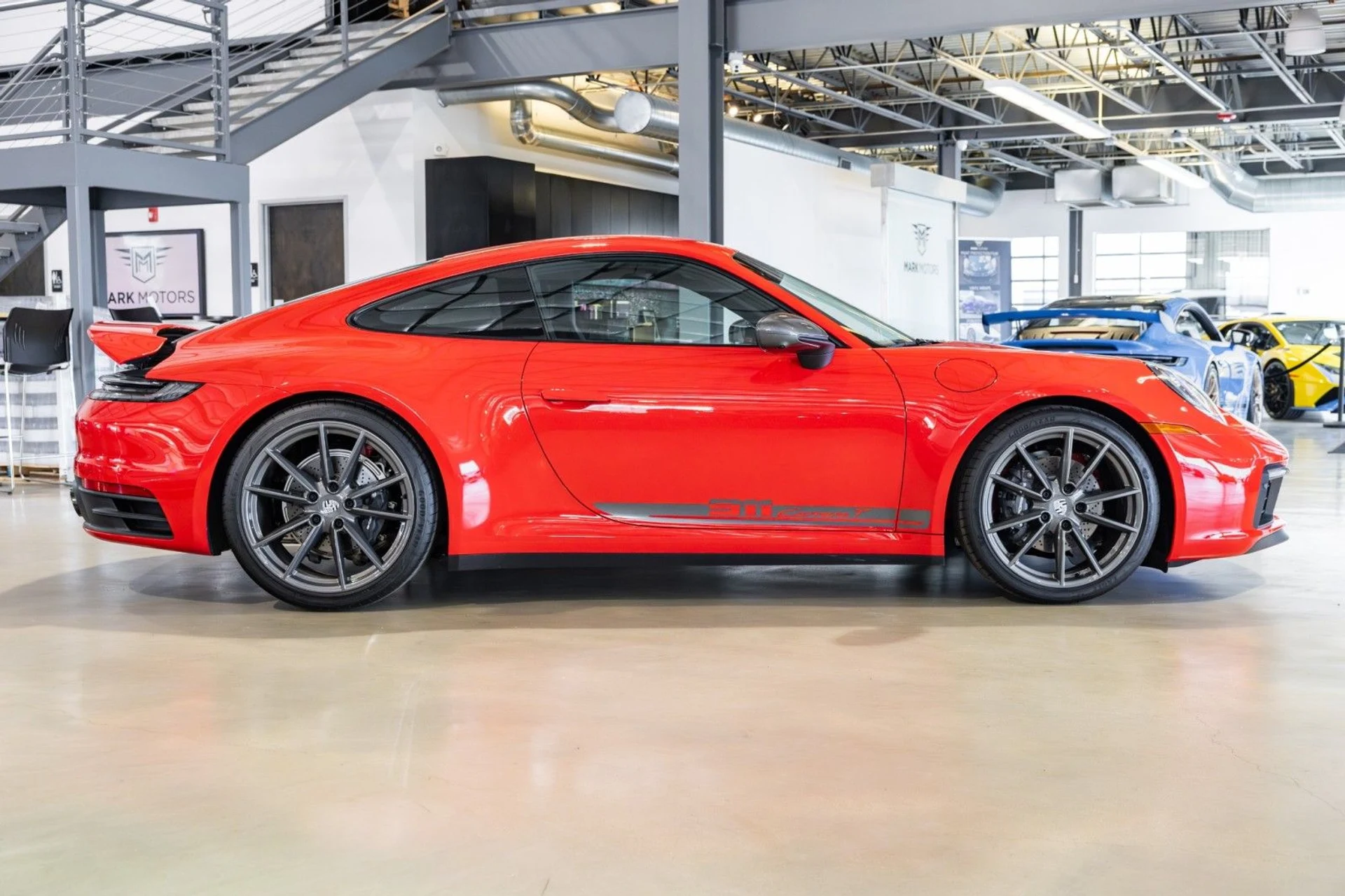 mph006_2203779472_qg_0dbaddf7cd