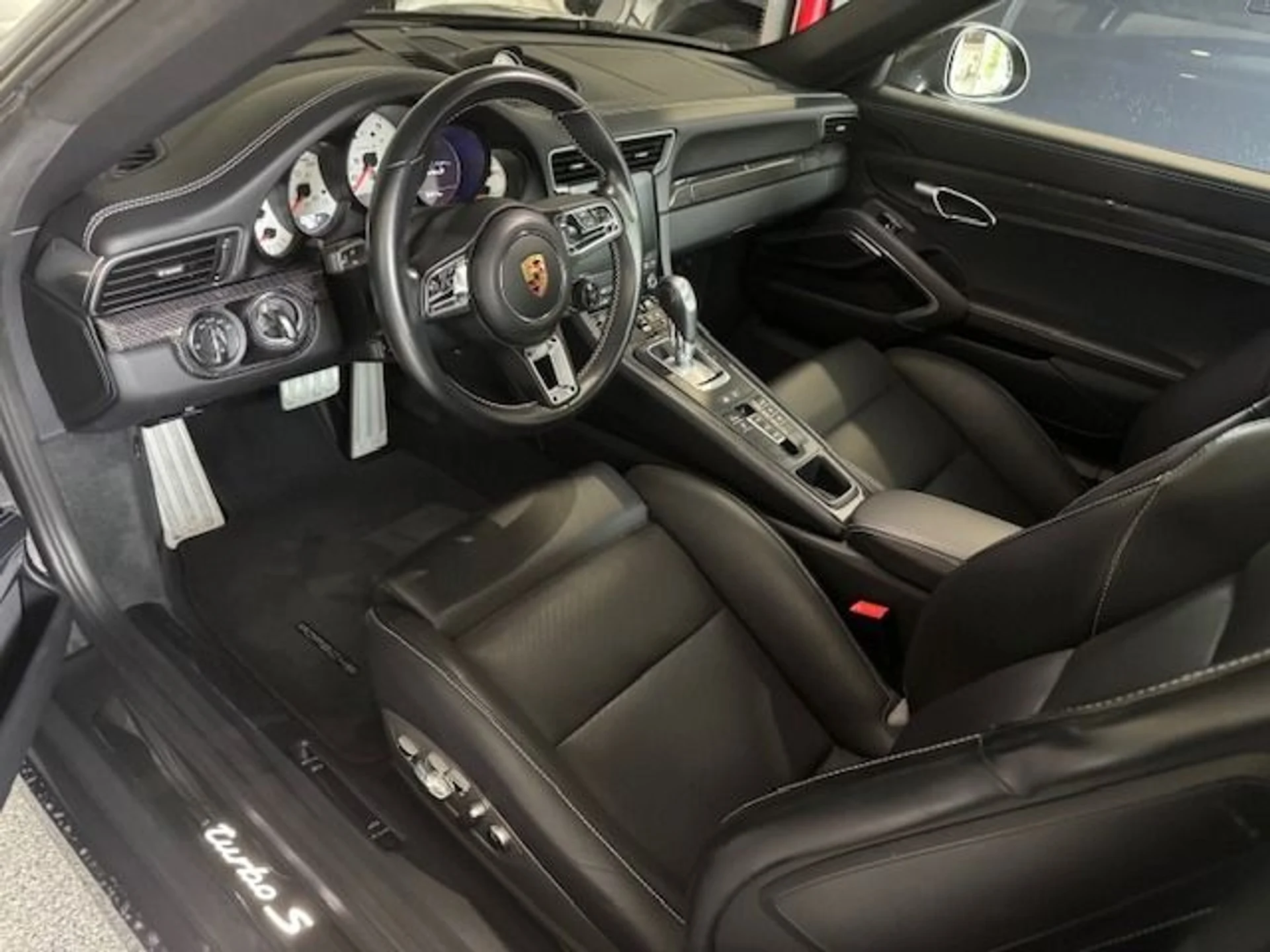 mph006_2204386912_Used_2019_Porsche_911_Turbo_S_1762386210_2c3920c58a