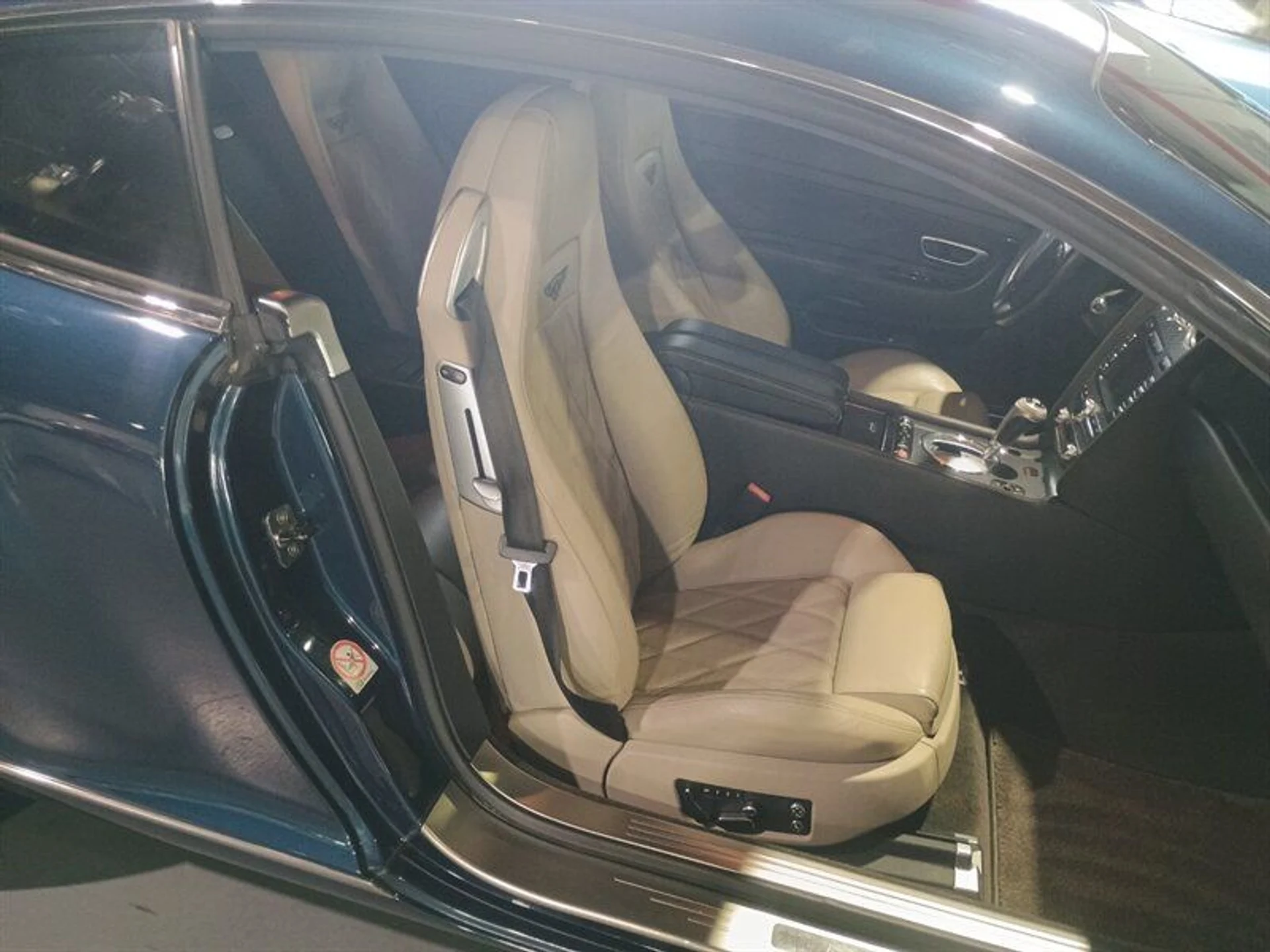 mph006_2205554382_5d48bd527c_800_4f2c1bb974