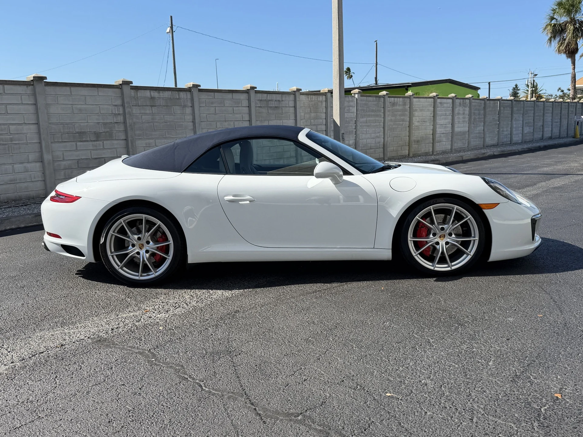 mph006_220820159_4230a9cfa539a7911d26d7421f598eb4x_d6e4a18fcf