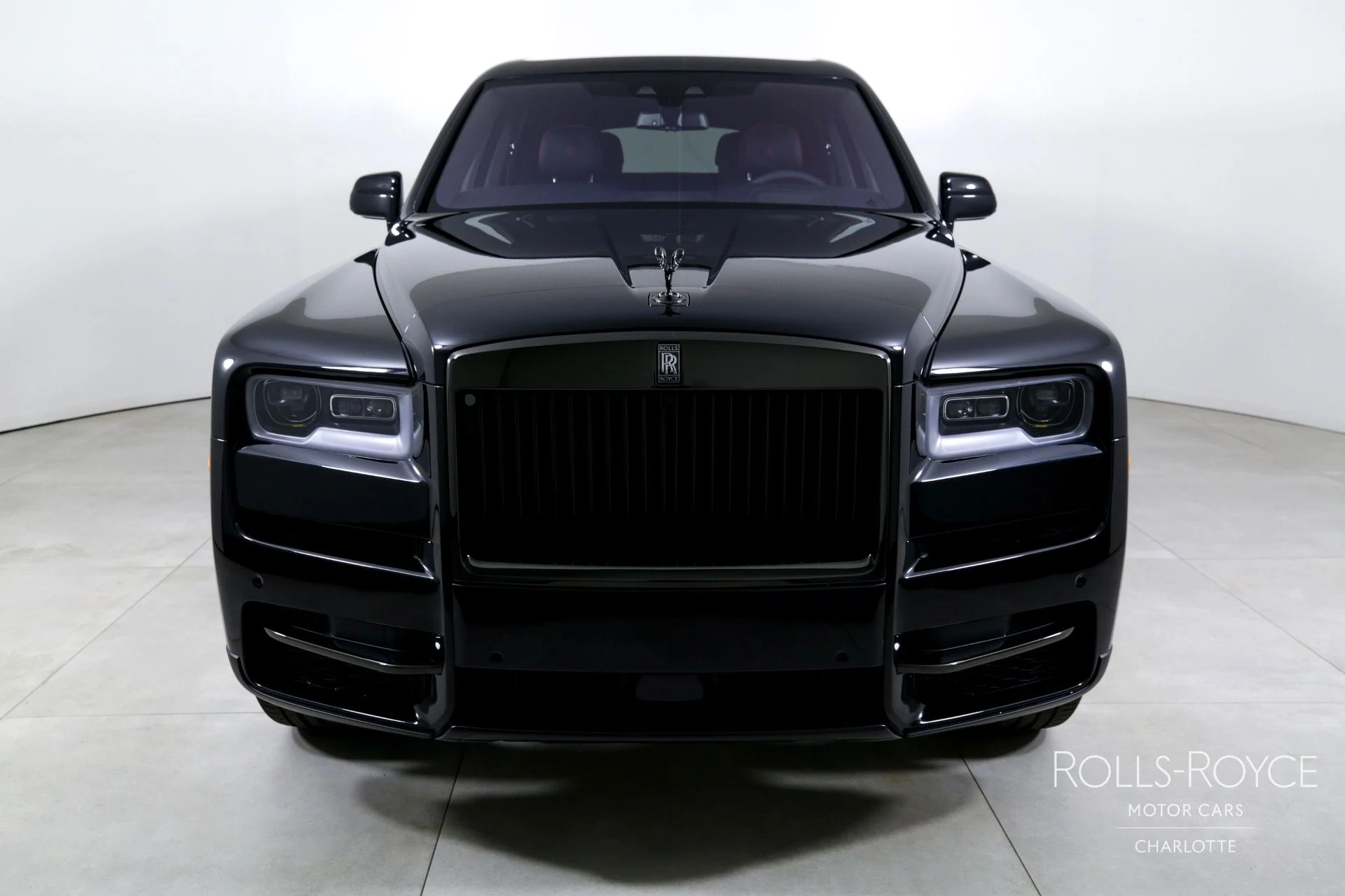 mph006_2211135795_Used_2024_Rolls_Royce_Black_Badge_Cullinan_1746462060_1fbfcb55ac
