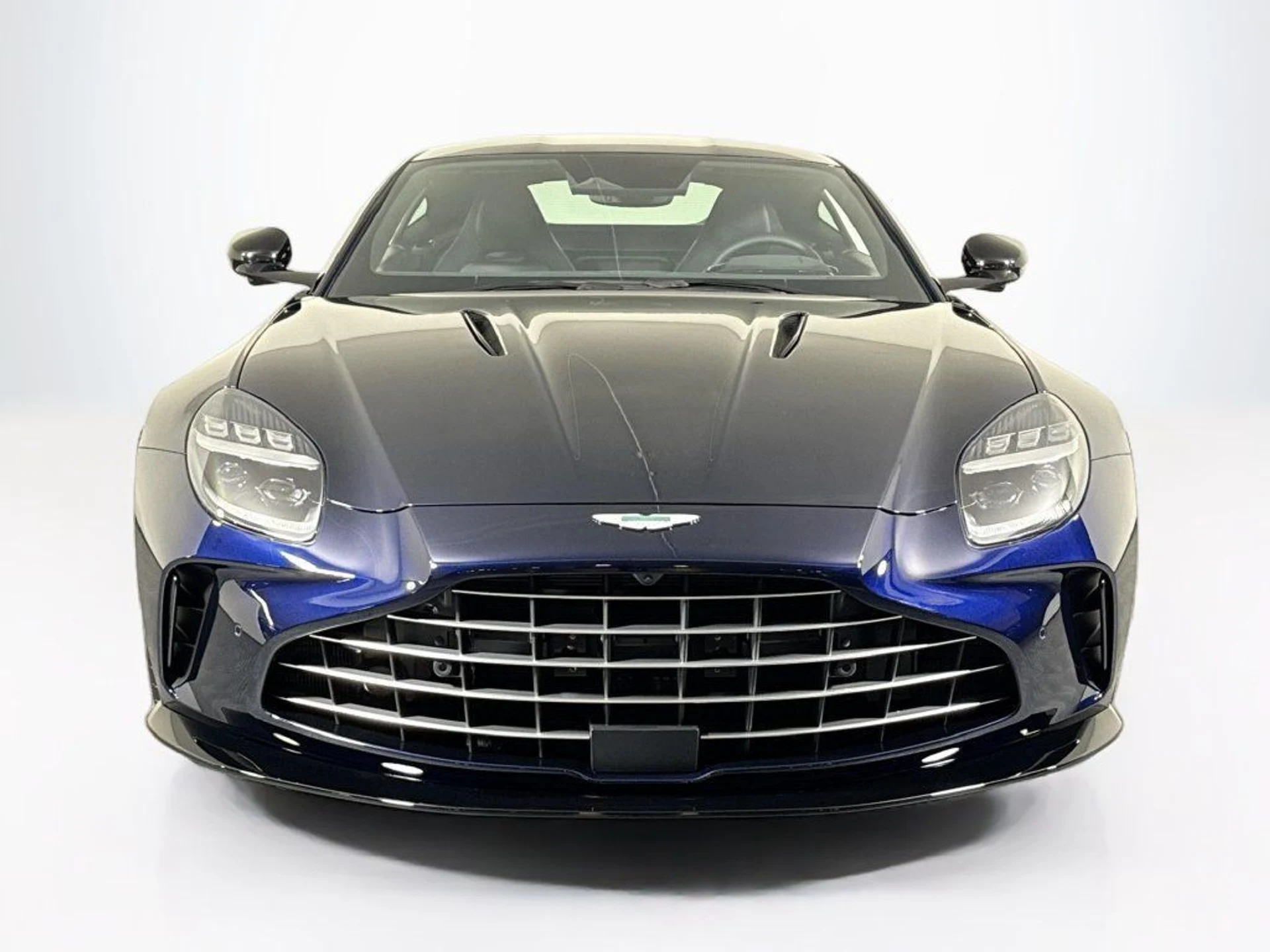 mph006_2213959372_new_2026_aston_martin_vantage_scoupe_11350_23086723_8_1024_7d10ae2819