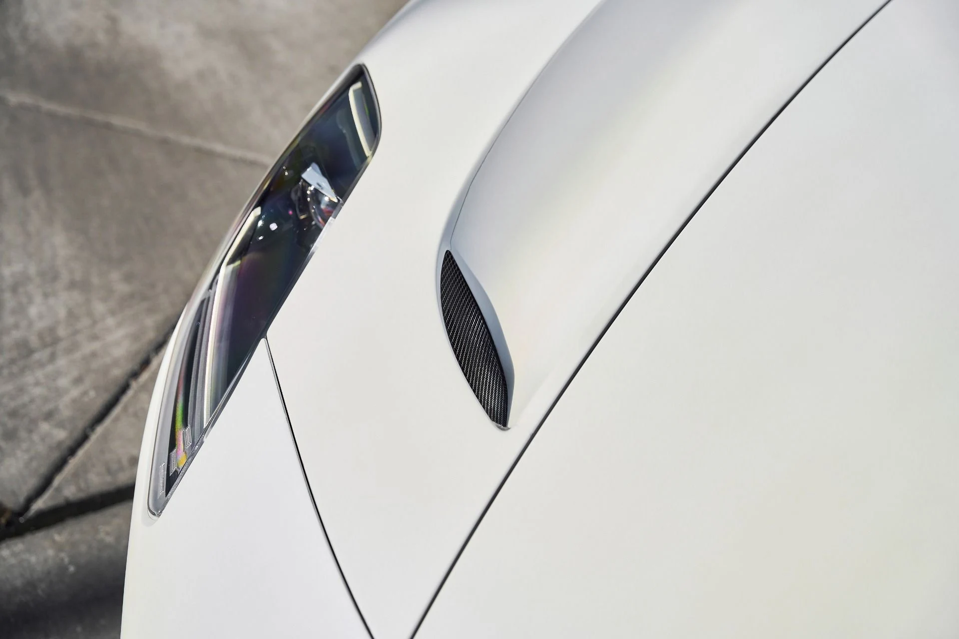 mph006_2221230746_Used_2023_Maserati_MC_20_1769481163_5227272122