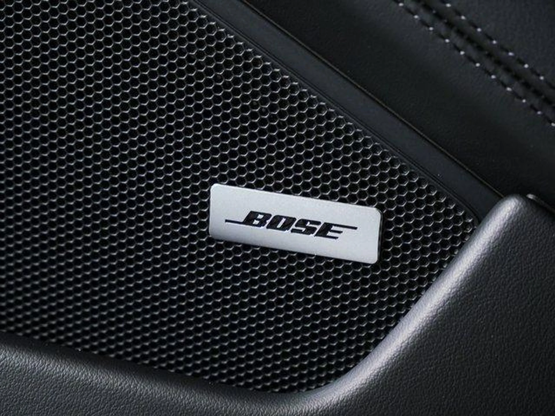 mph006_2221781834_jfvq_F_Lh_Ktjv_EW_9y_GYKVM_Bks5o_Ss_59f7b67ecc