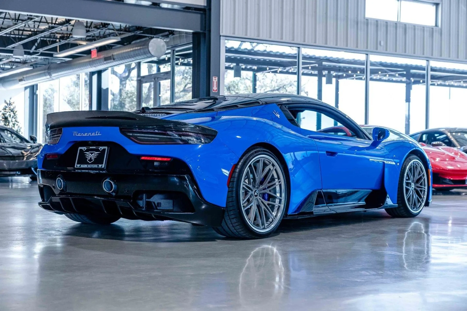 mph006_2241054278_xw_9ef0d55567