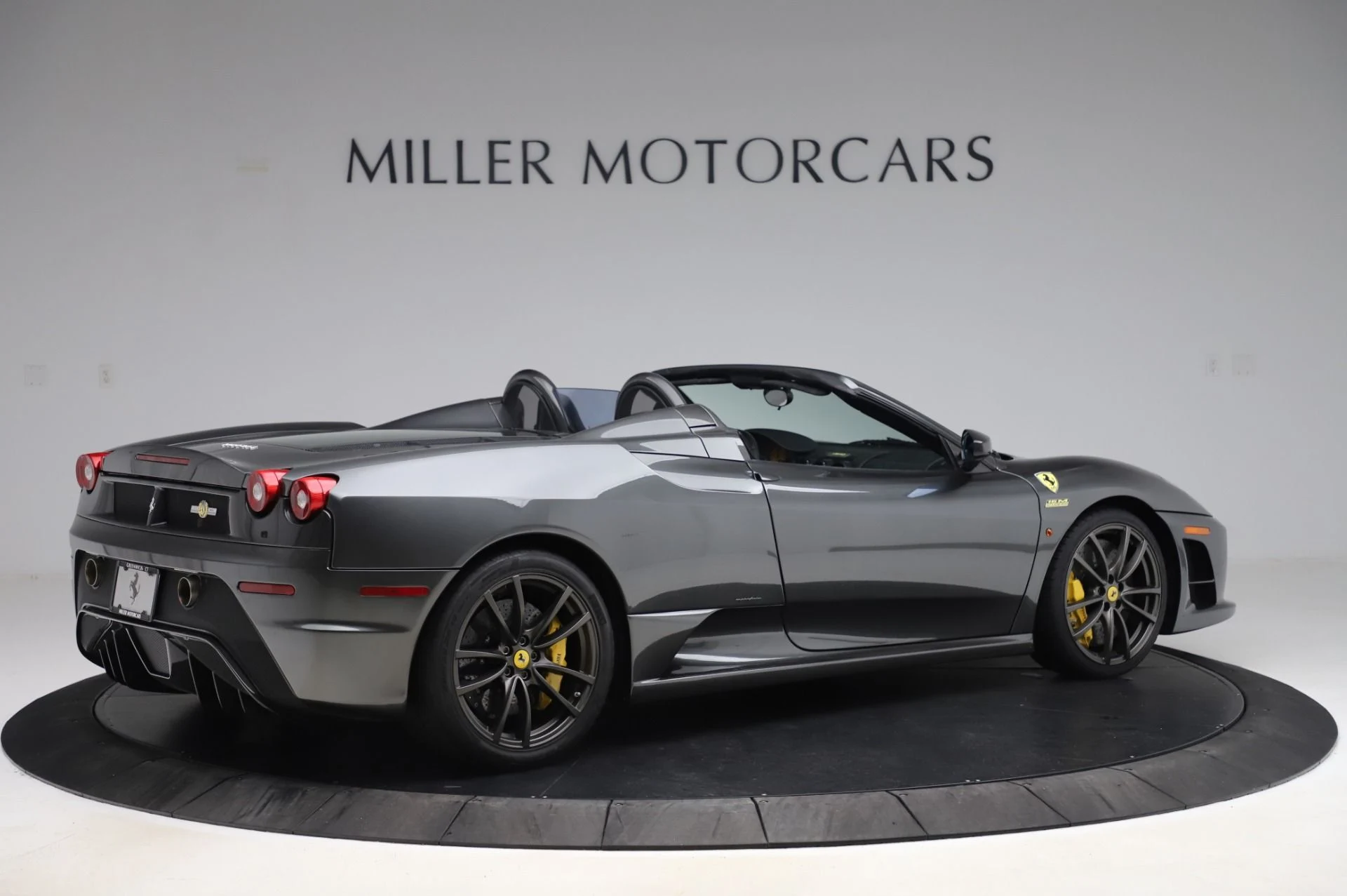 mph006_224208070_Used_2009_Ferrari_430_Scuderia_Spider_16_M_59af212e79