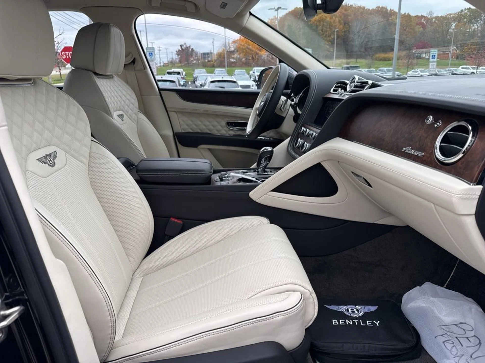 mph006_2242835180_30875b91ba7045708700c9b4c77e3baf_3f37923bed