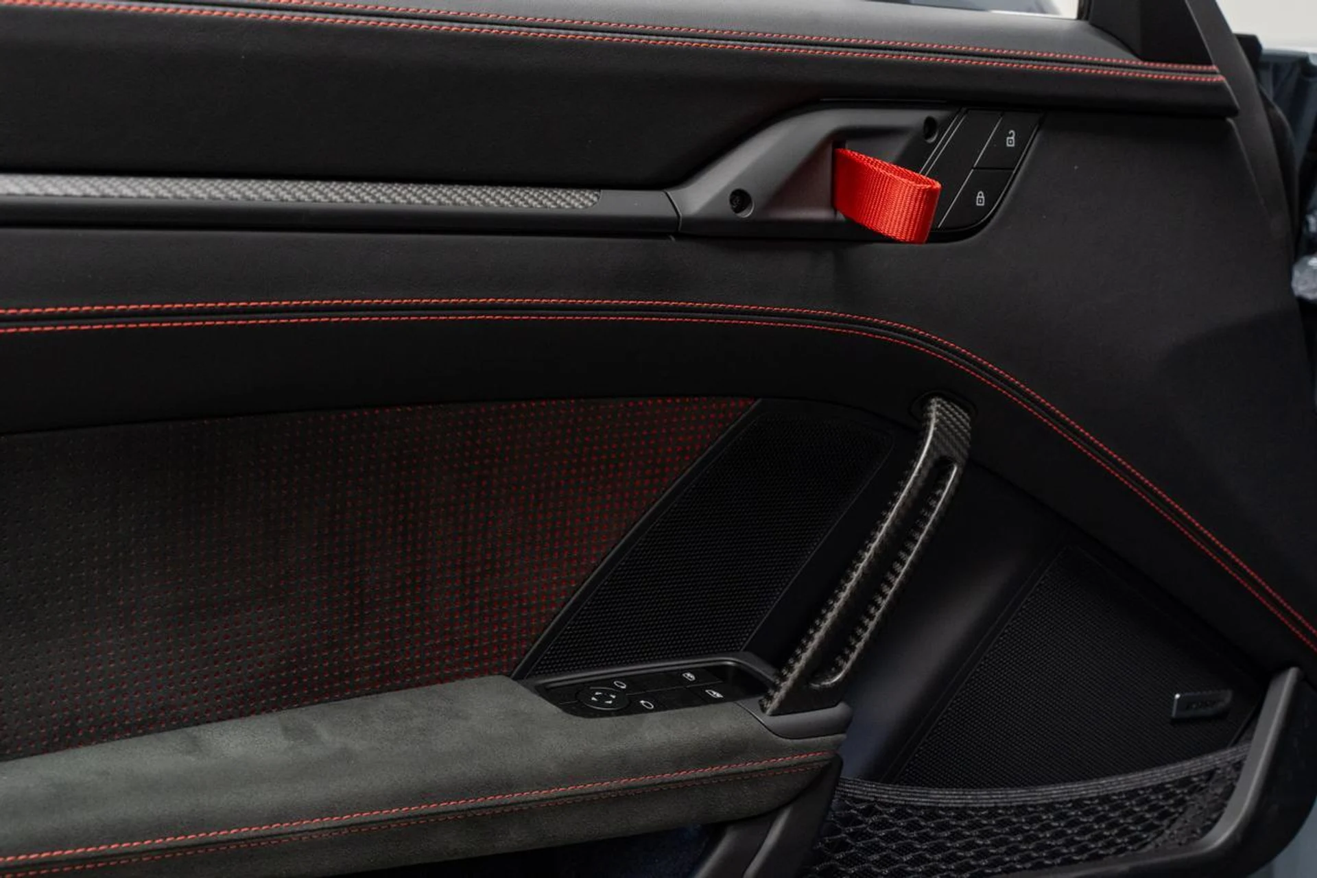 mph006_2244350305_cbf2f54473cc31415b3a3089d5ef66d7_72693512a1