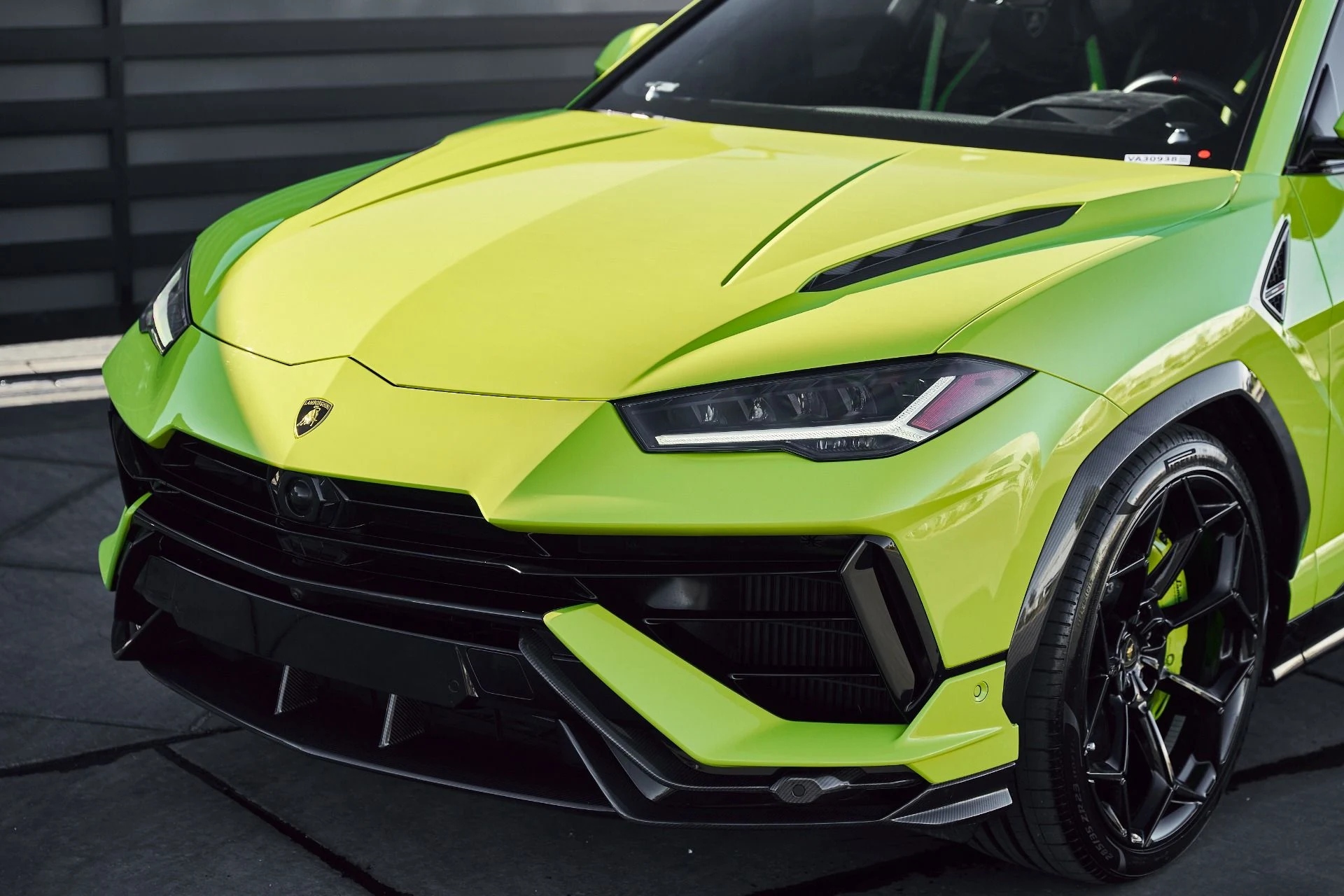 mph006_2246079842_Used_2024_Lamborghini_Urus_Performante_1771724606_3a2c545bd8