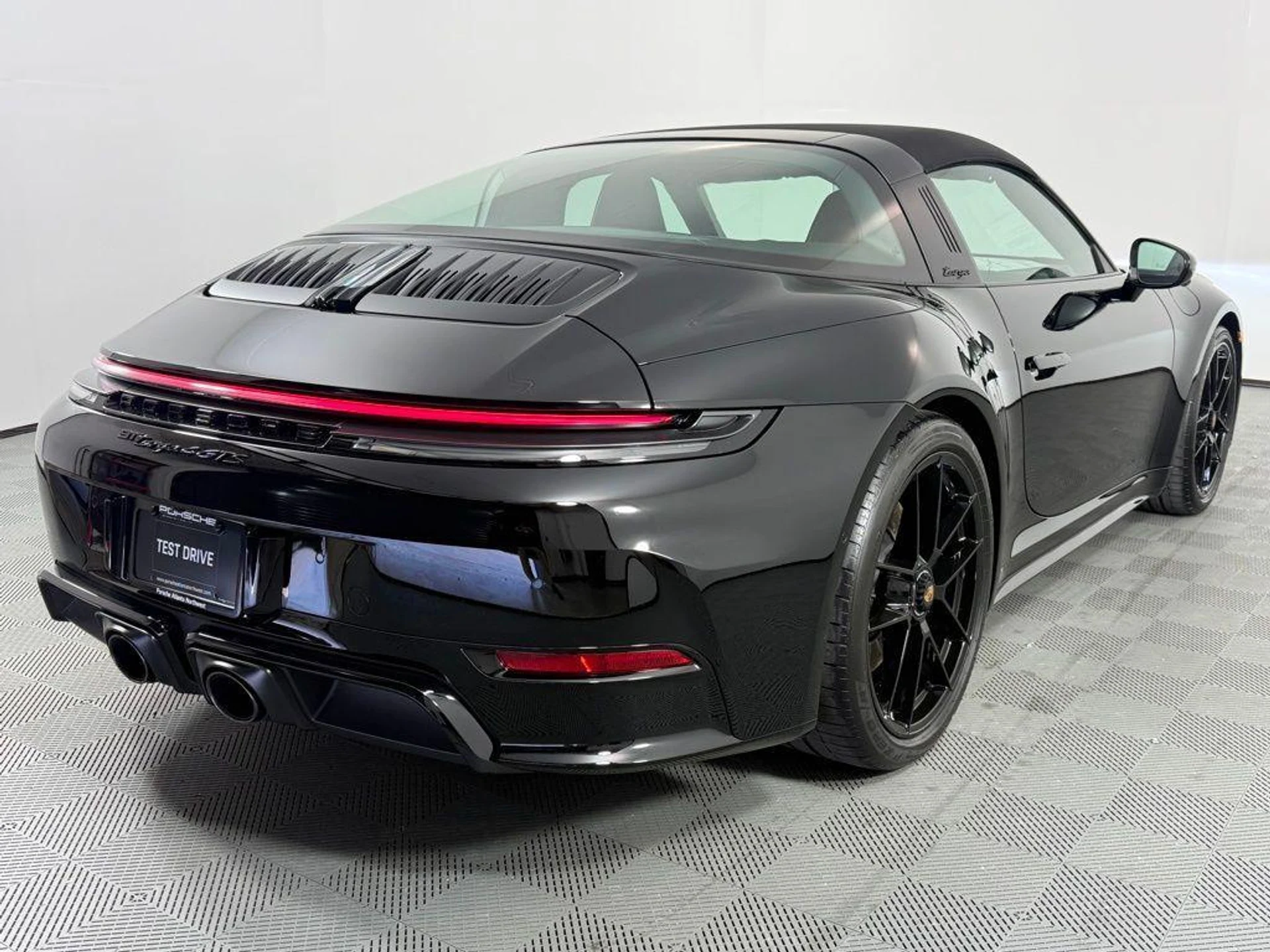 mph006_2246543885_0s_Pm_L5n_Pb_Tye_Rda_KGR_Nty_Vs_I_GU_7804f68c82