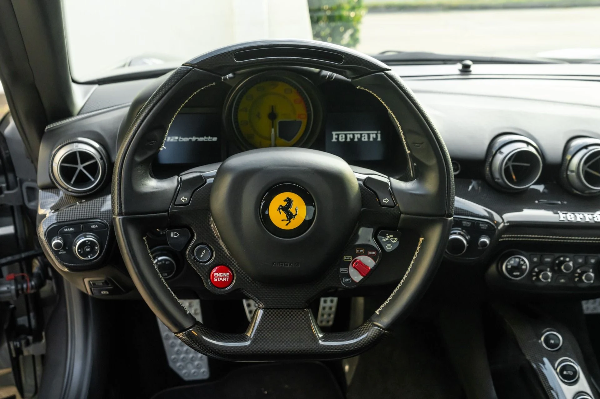 mph006_2250065377_Used_2015_Ferrari_F12berlinetta_1763421627_12d190a6f1