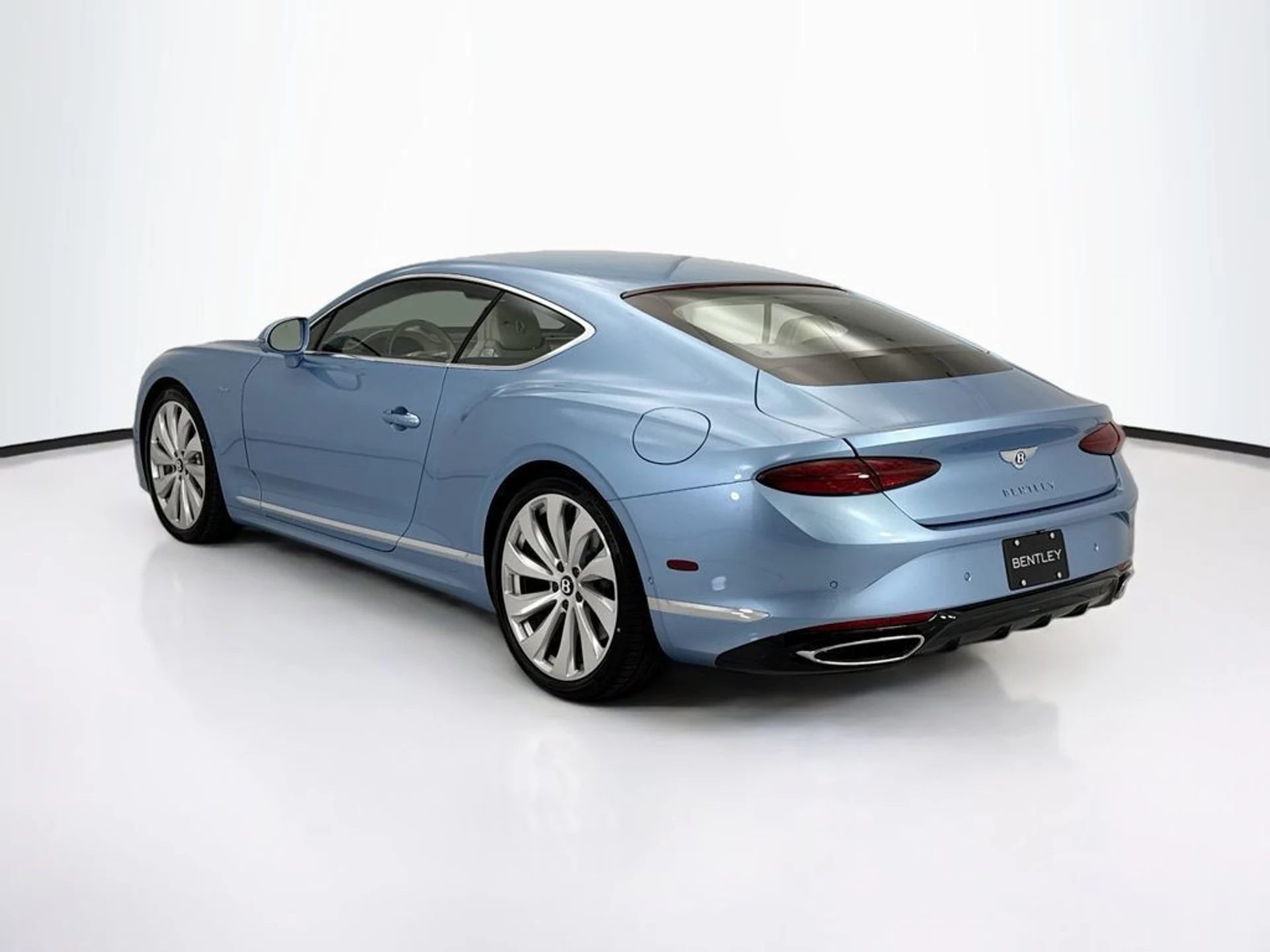 mph006_2251617101_new_2026_bentley_continental_gt_azure_8119_23011288_7_1024_2b870f8120
