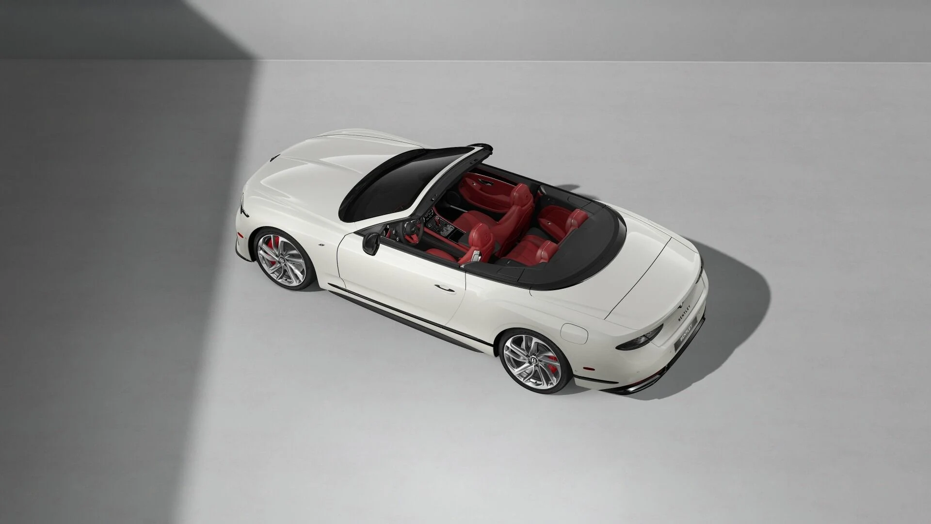 mph006_2253295065_New_2026_Bentley_Continental_GT_S_1779136379_3bee0bbb6e