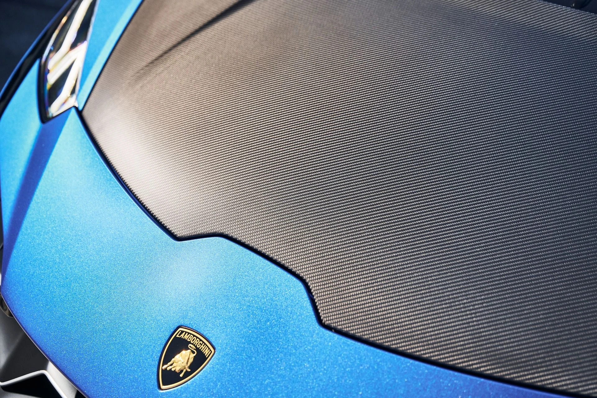 mph006_225339864_Used_2023_Lamborghini_Huracan_Tecnica_Base_1774403128_5e3ab2a232