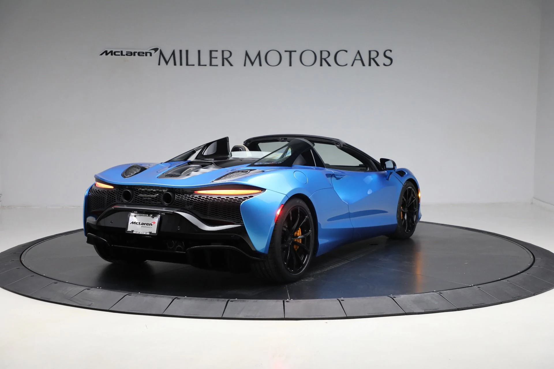 mph006_2255399002_New_2025_Mc_Laren_Artura_Spider_Tech_Lux_bd7288b538
