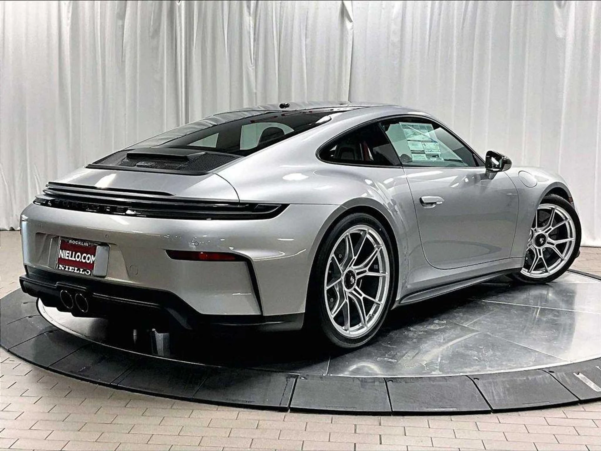 mph006_22637576_Vl_W_Jn_Phxa0z_Vbzxzxm_Muoda_Gs_65c3c1bc16