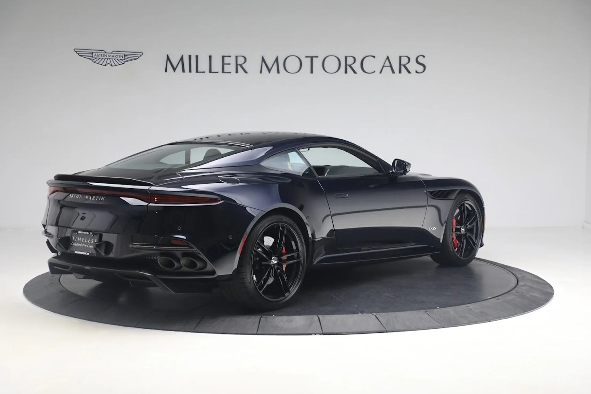 mph006_2264642741_Used_2019_Aston_Martin_DBS_Superleggera_1688394544_335ac01d5c
