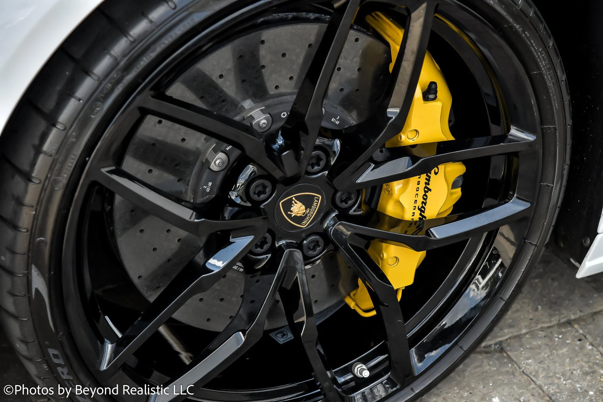 mph006_226716850_Used_2019_Lamborghini_Huracan_LP_580_2_S_1766655554_de4d37af2d