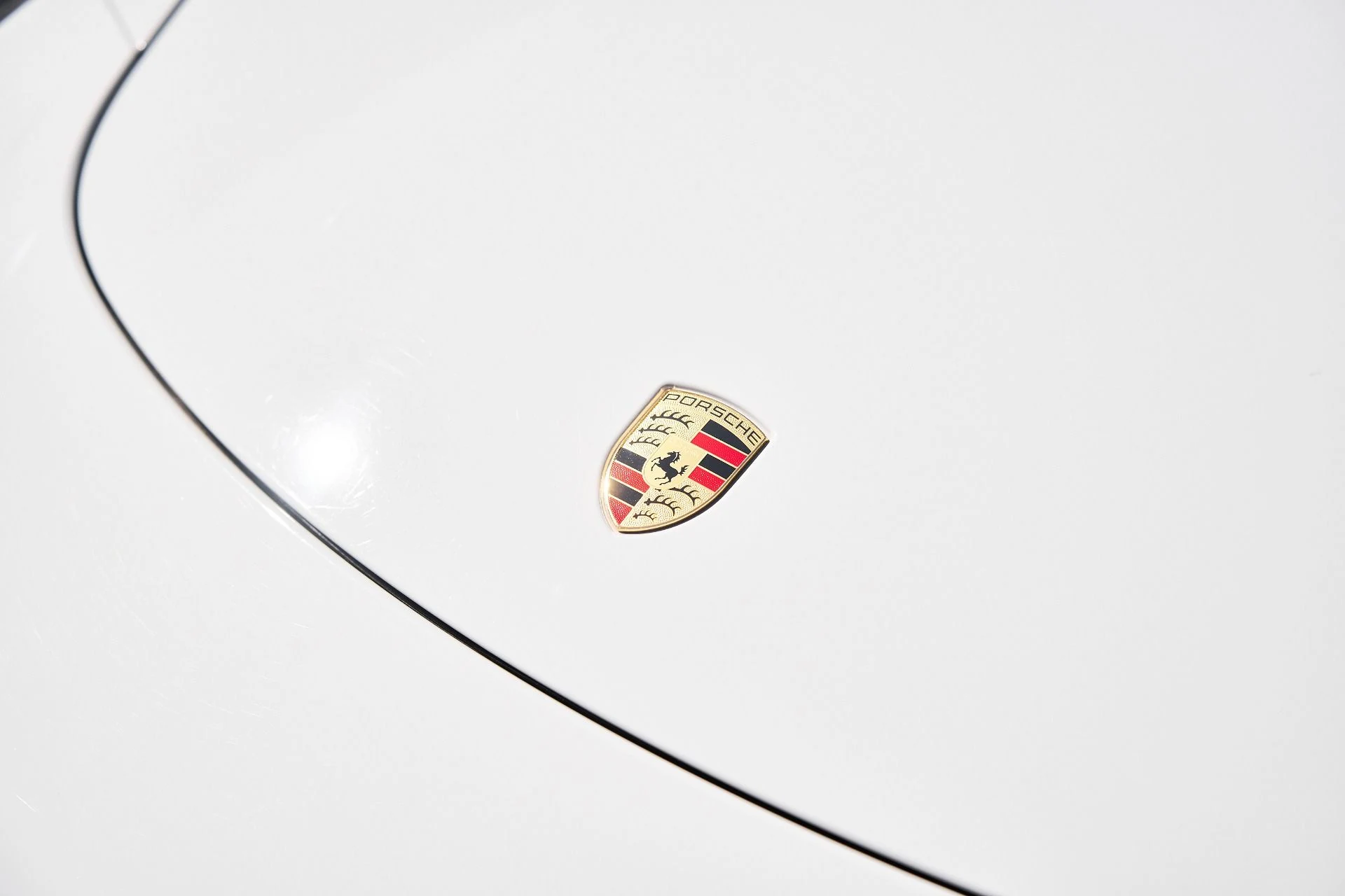 mph006_2272375588_Used_2019_Porsche_911_Turbo_1757547190_56660ed4f5