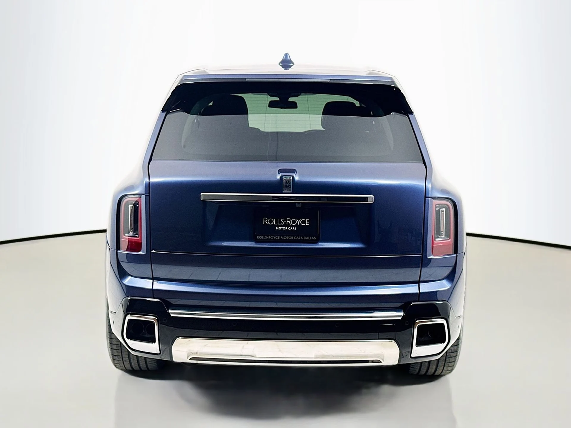 mph006_2273251753_d01cf97b9d2a25f1b7484b6516d2b677x_12e375f4c9