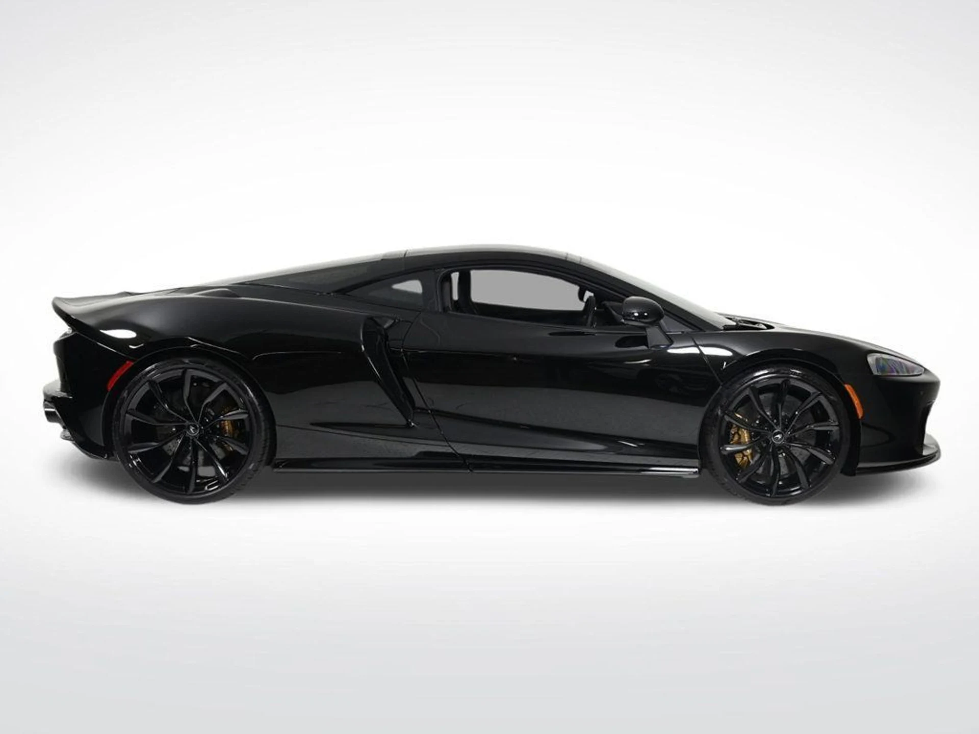 mph006_2274077396_new_2025_mclaren_gts_techluxcoupe_11350_22913468_6_1024_2c22ad5676