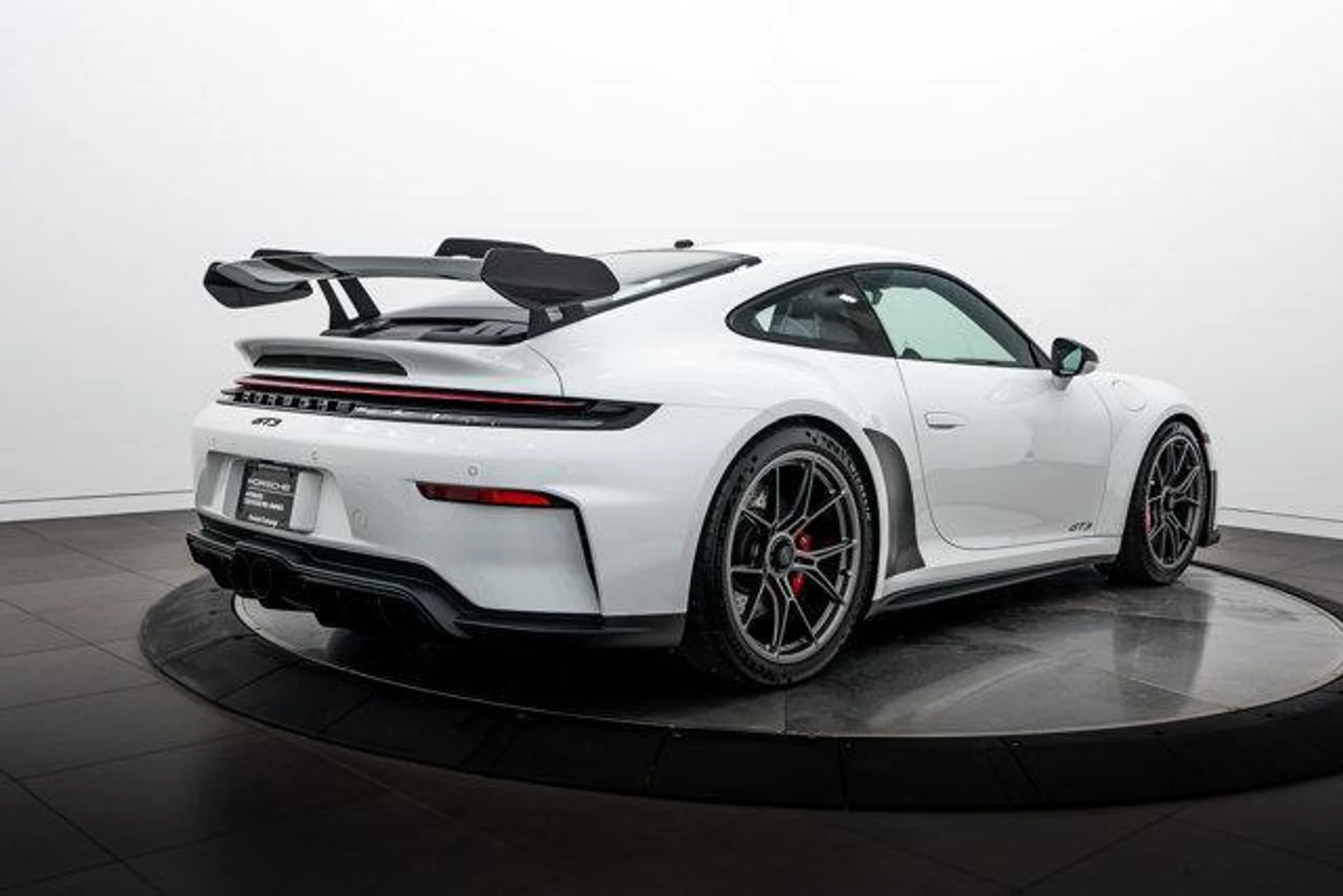 mph006_2281873436_uxpoxq_L27n_L_Ugvhr_C_Ft_X_Yv_BMDX_0_64912935ff