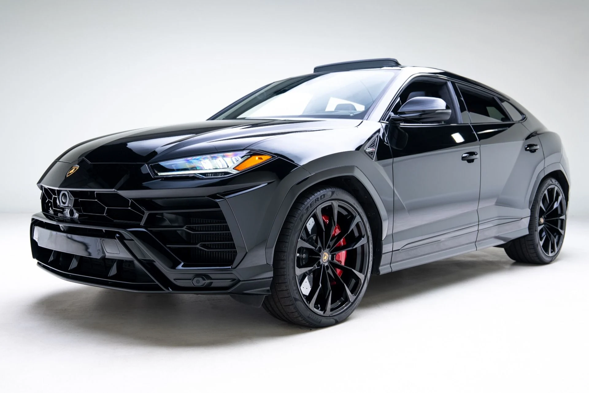 mph006_2296938064_Used_2022_Lamborghini_Urus_1769211578_36be512fb1
