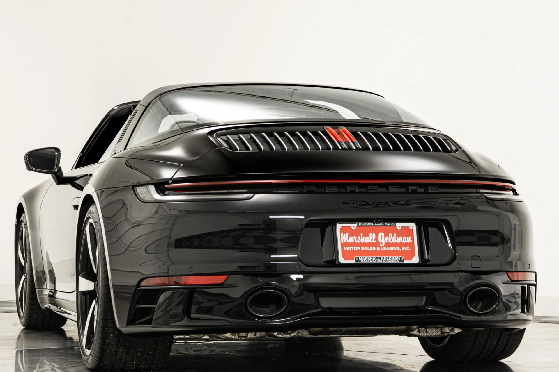 mph006_2297685079_Used_2024_Porsche_911_Targa_4_S_Low_Miles_Sport_Package_Premium_Package_1781229311_4423544478