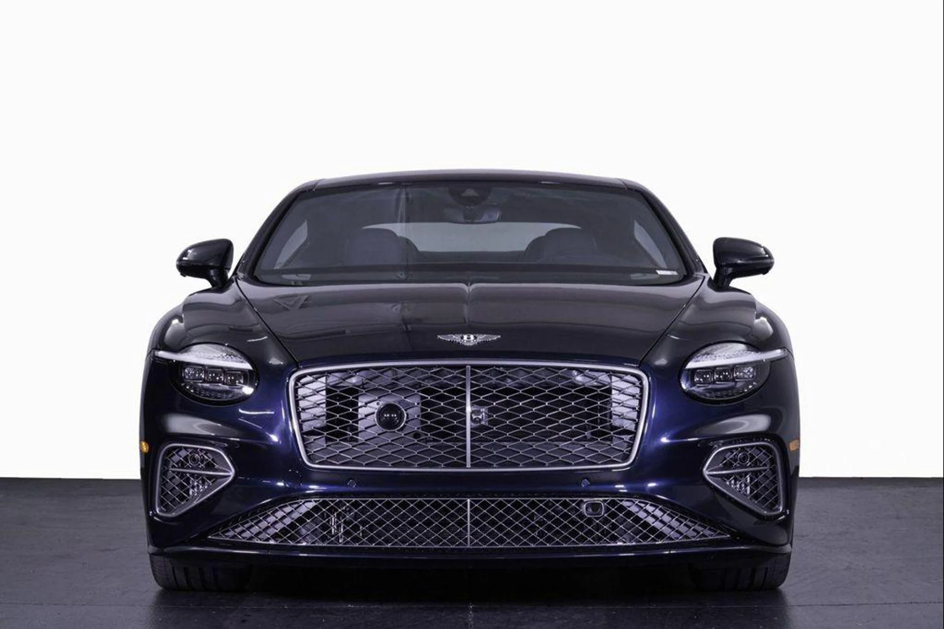 mph006_2309970899_L3_Igauw_T_Xn73dj_PI_Lq94d_MG_Yia4_212701c4b7