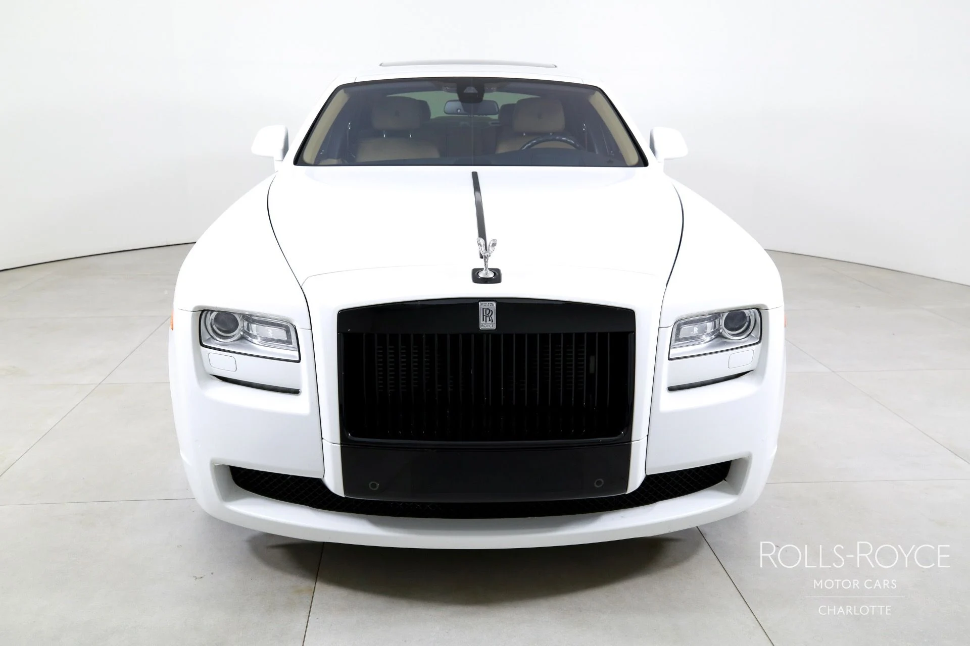 mph006_2316533002_Used_2014_Rolls_Royce_Ghost_1757714696_deaba360cd