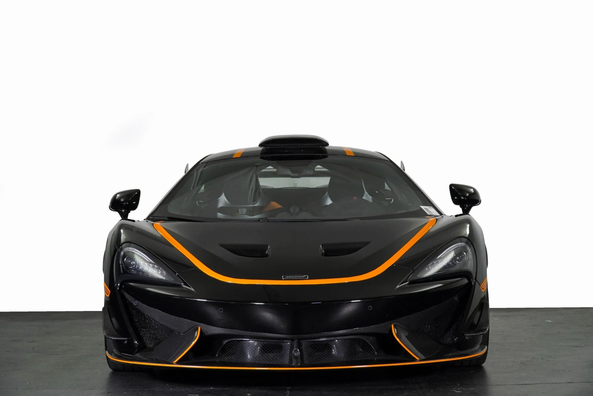 mph006_2317572451_Used_2020_Mc_Laren_620_R_1773421354_b8348f6166