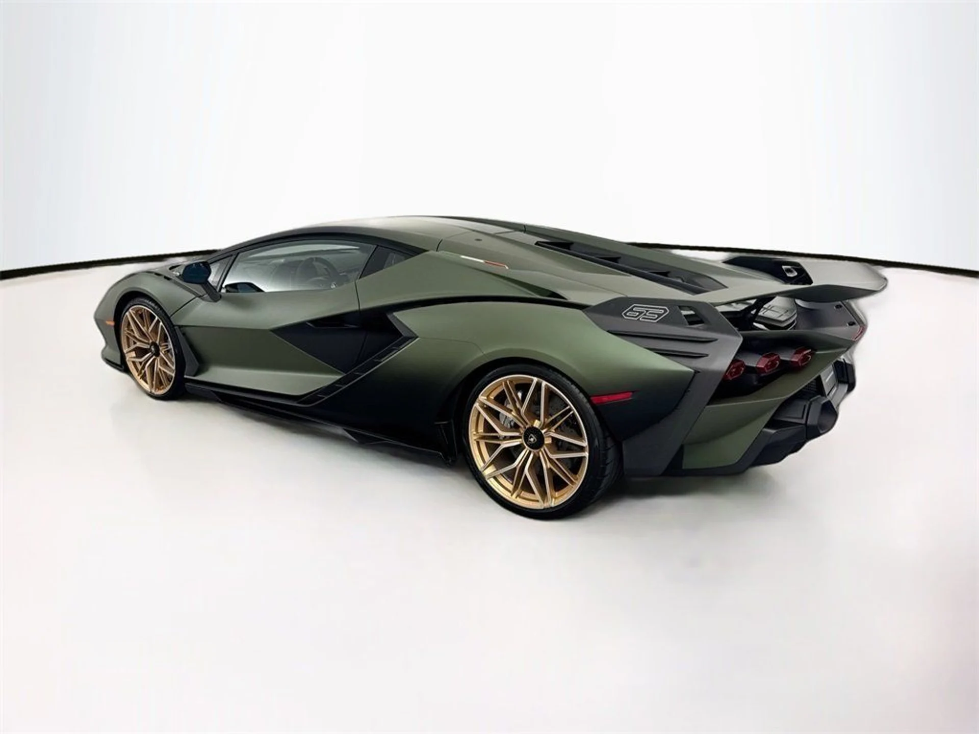 mph006_2321928055_ce1cce5b6fc2a4522649932a6629886f_272b8f26ff