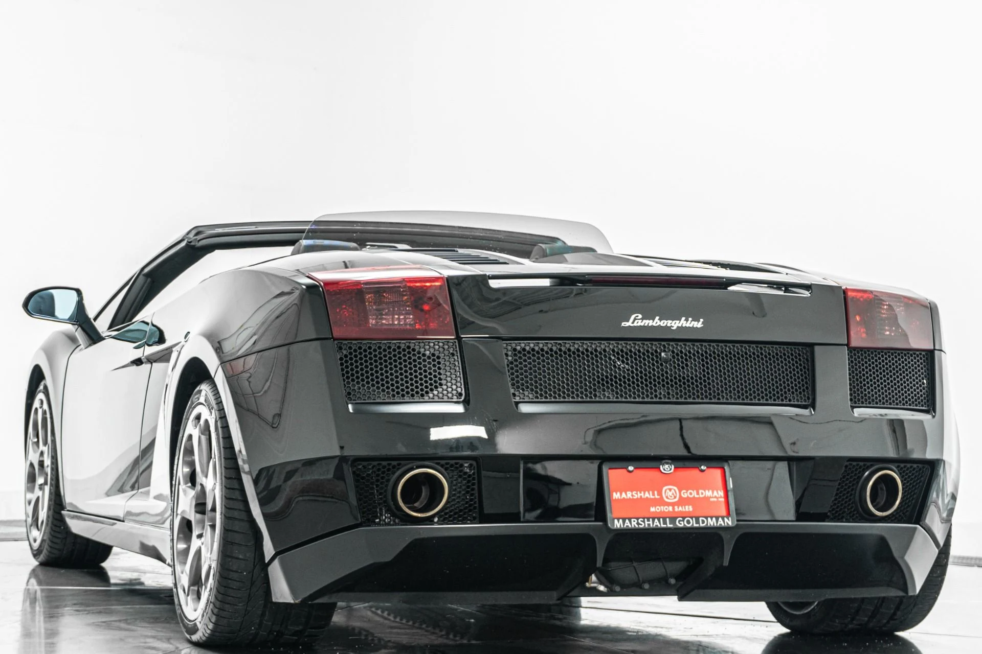 mph006_2327469110_Used_2008_Lamborghini_Gallardo_Spyder_Low_Miles_Black_on_Black_1781882524_c5ac4a4d97