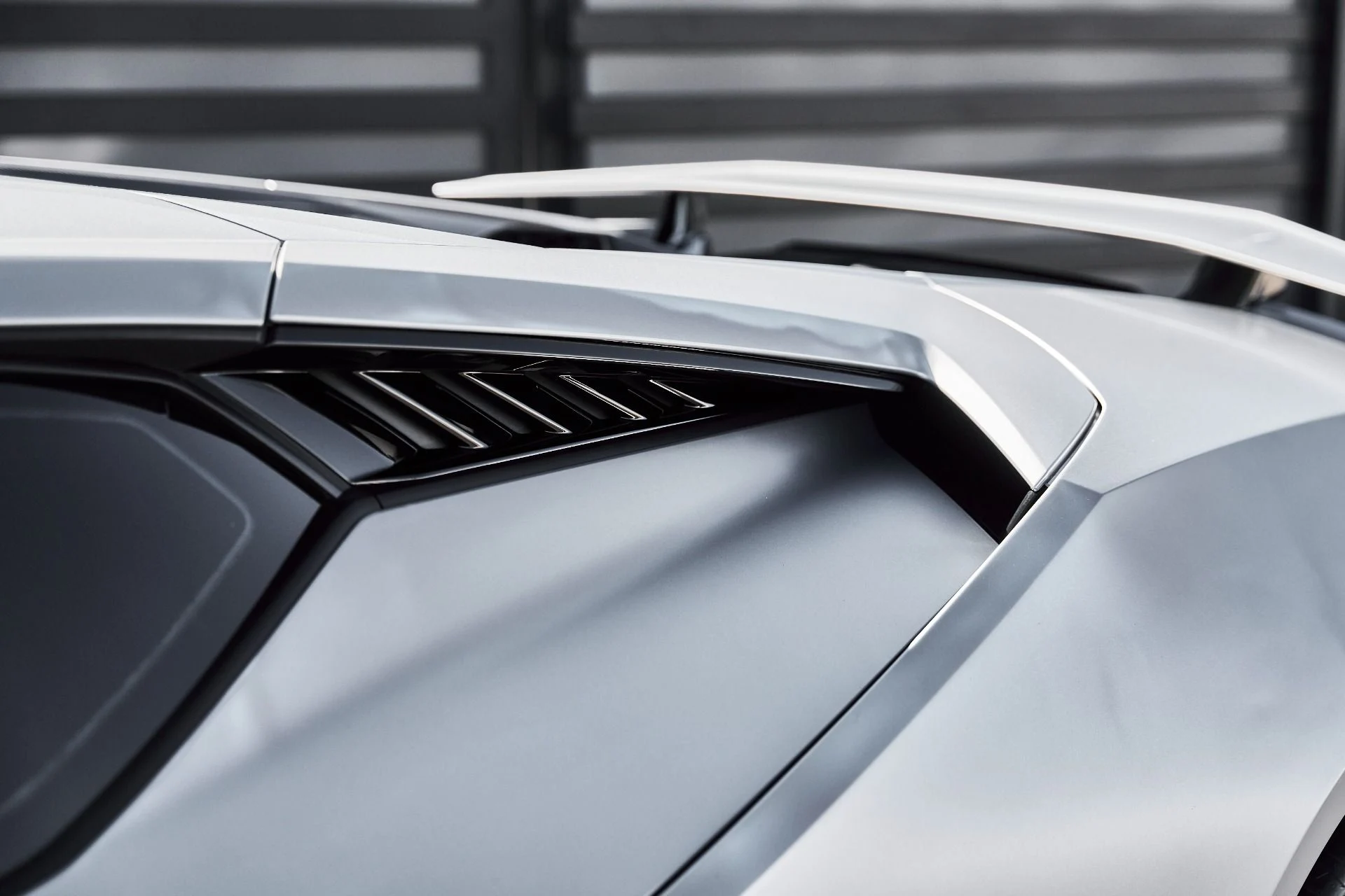 mph006_2338545283_Used_2023_Lamborghini_Huracan_Tecnica_Base_1777013636_233b470df1