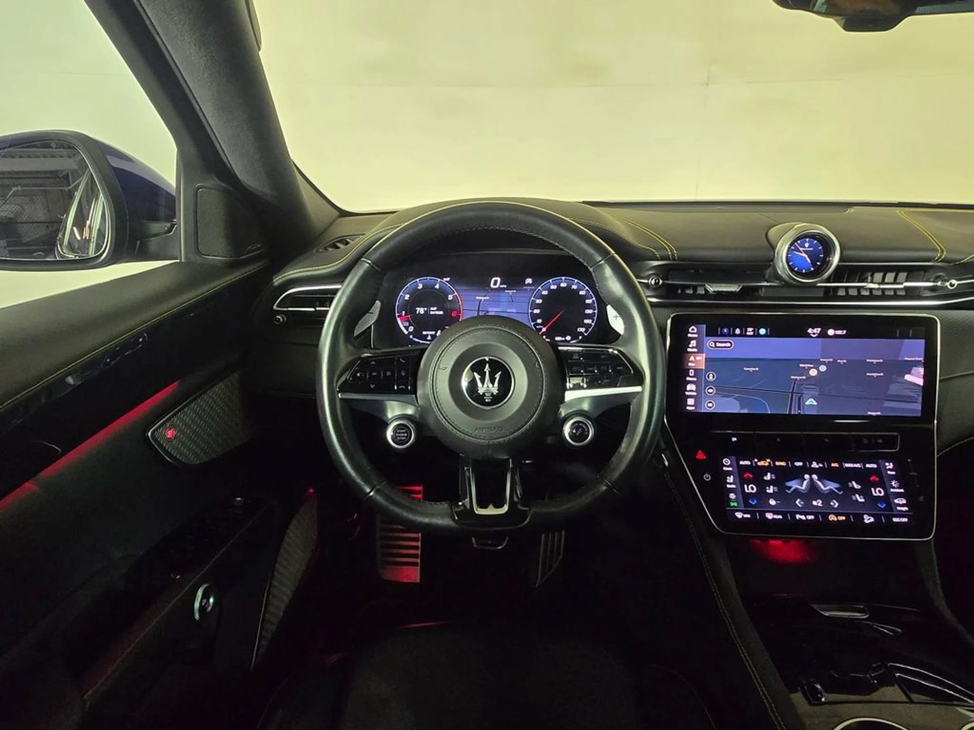 mph006_2339390931_ef8bf38fca6d4dcb81aa8770b11e35c1_6a7d750742