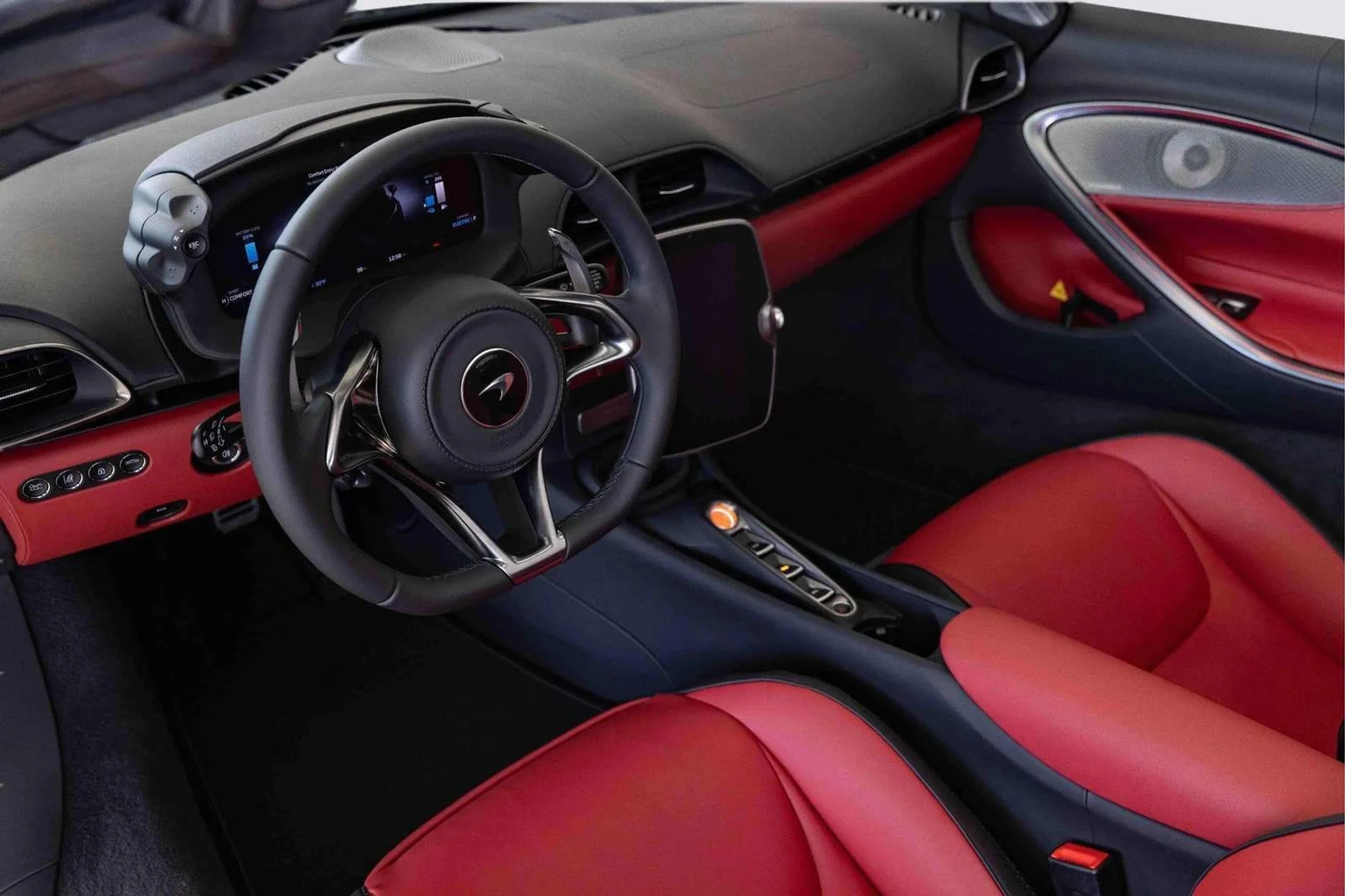 mph006_2352055831_image_7_e92d663511