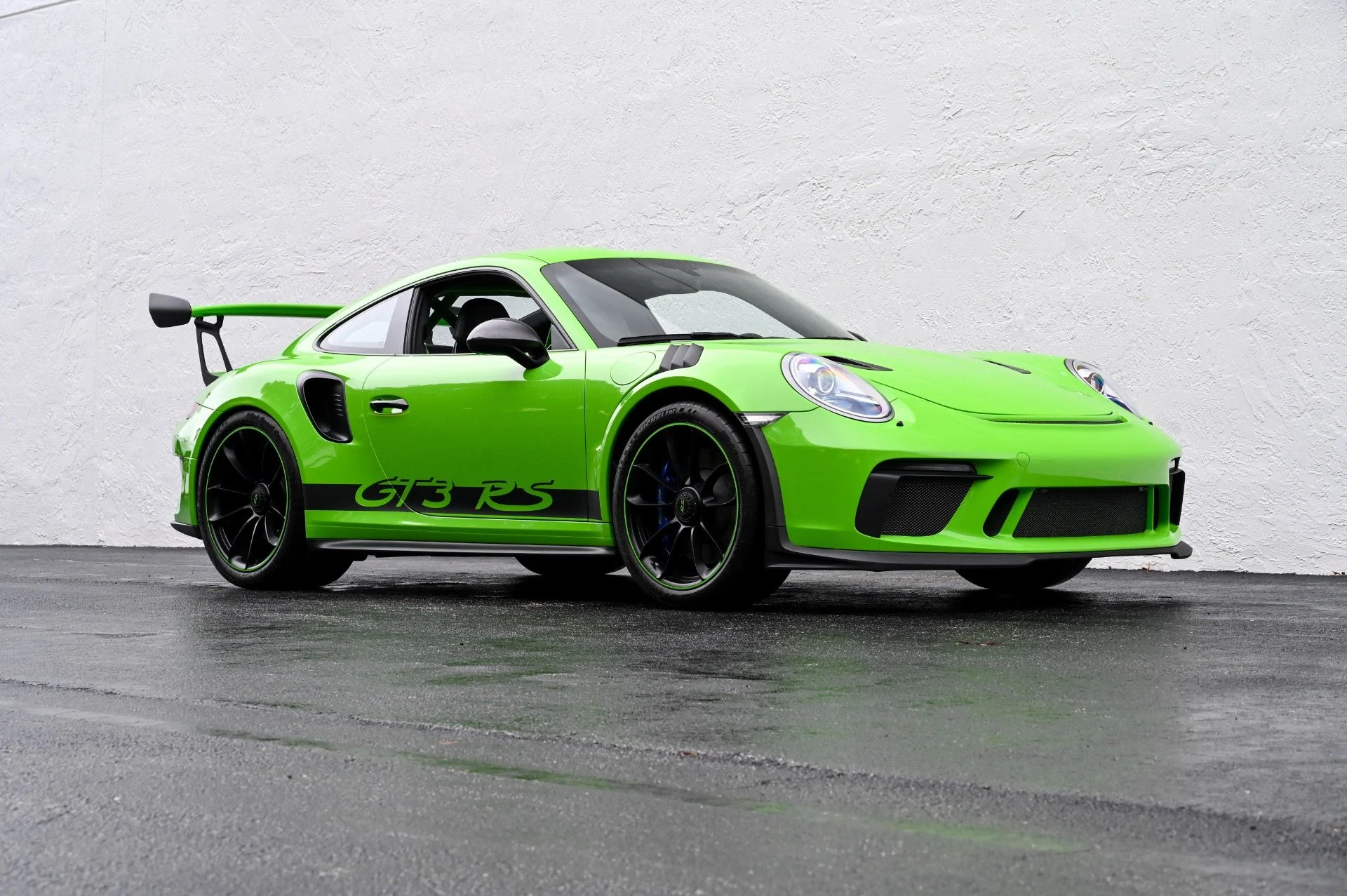 mph006_2352150822_Used_2019_Porsche_911_GT_3_RS_1778272615_2894cd1535
