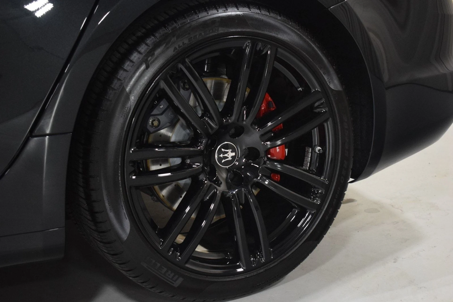 mph006_2355596625_e71375349ec6b3daa1cd99a34beba237x_ead8514b85