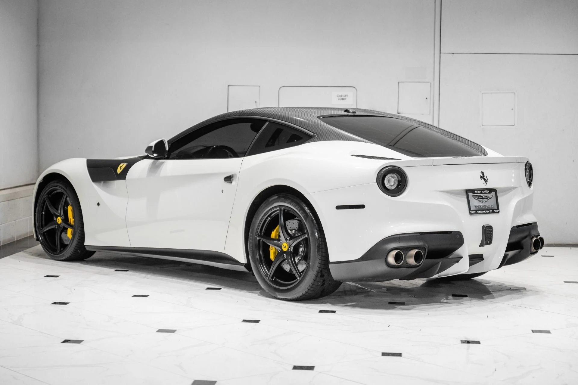 mph006_2361205906_Used_2017_Ferrari_F12berlinetta_1784392979_3fed0378cf