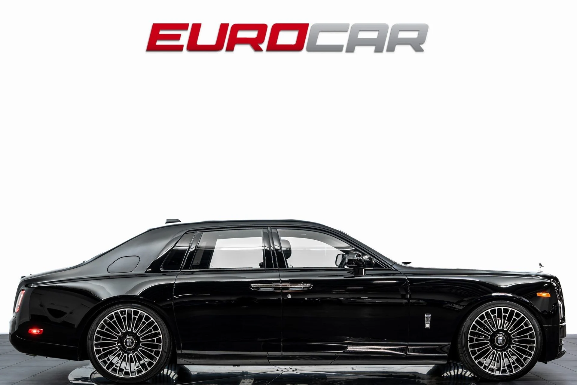 mph006_2377290548_image_7_69b0615f42