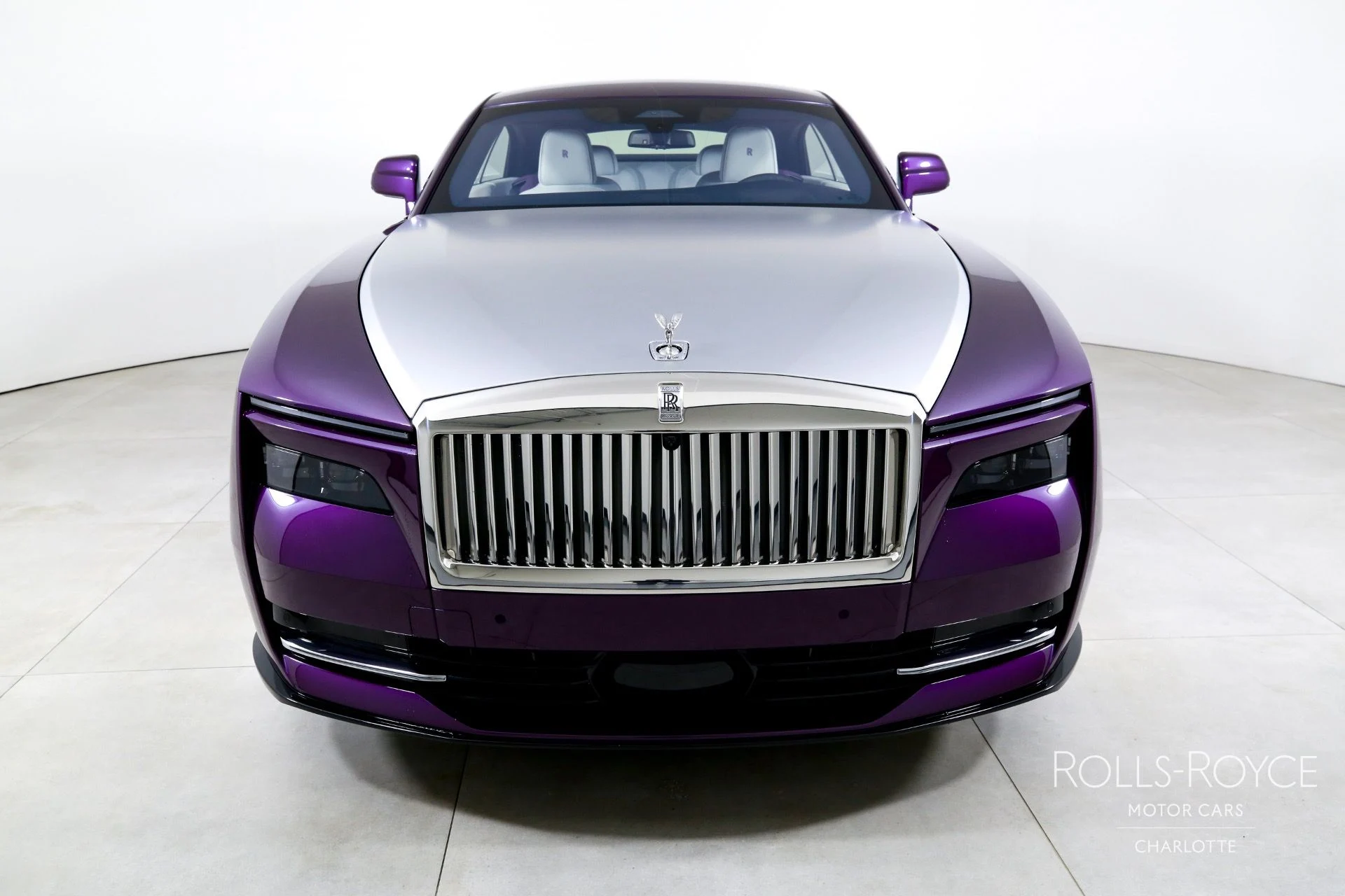 mph006_2377874260_Used_2024_Rolls_Royce_Spectre_1754590997_331b13b5e0