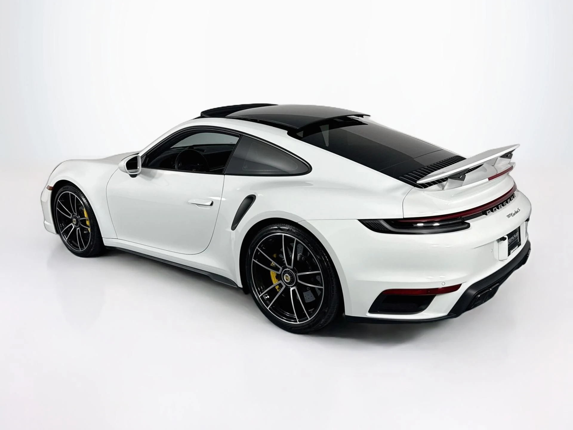 mph006_2384718355_Used_2024_Porsche_911_Turbo_S_1788891706_8917013f7d