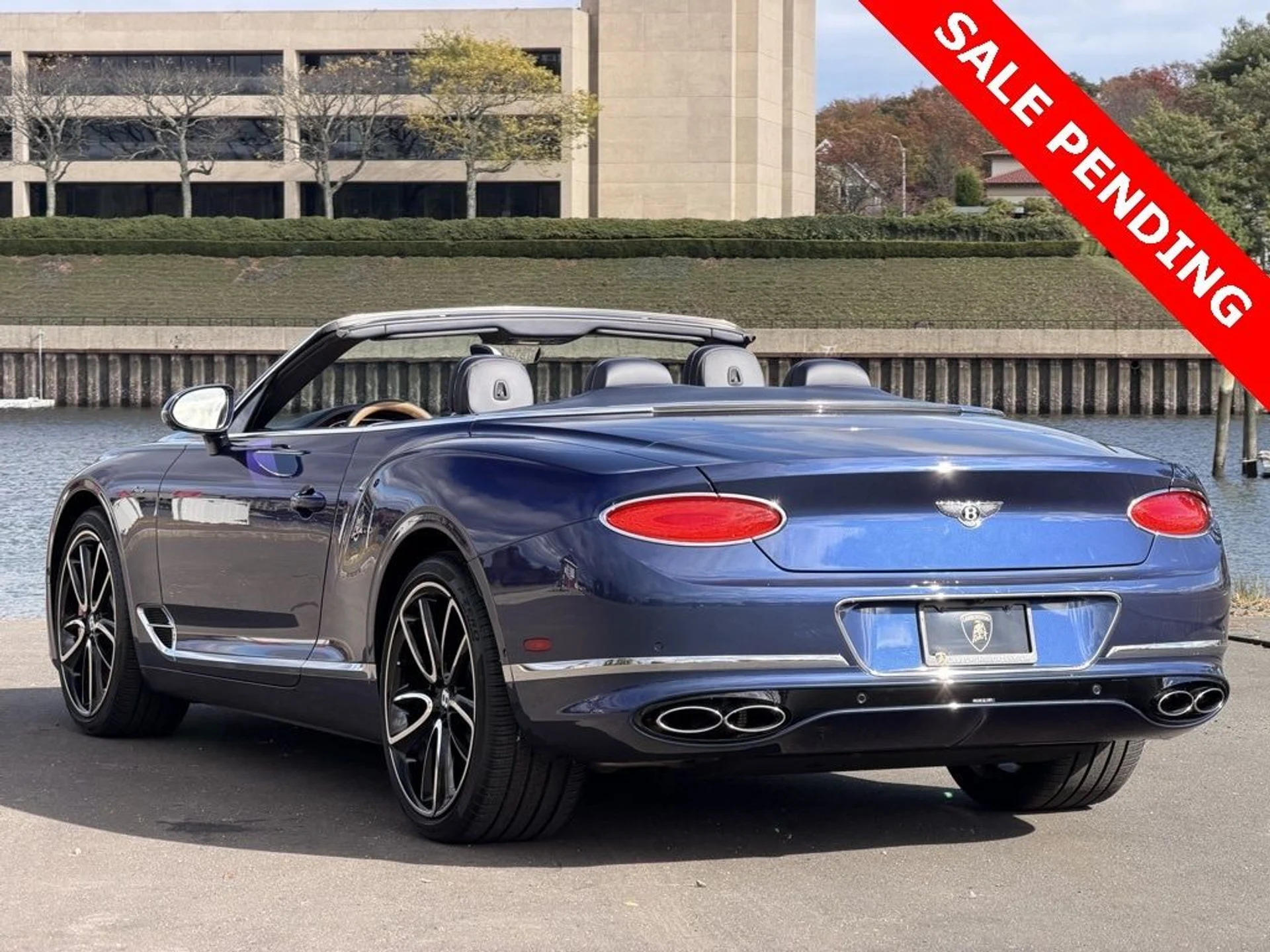 mph006_2385783637_2ba04cbee53ba7c4cc2023c2c11b5f86x_df29dcc8a4