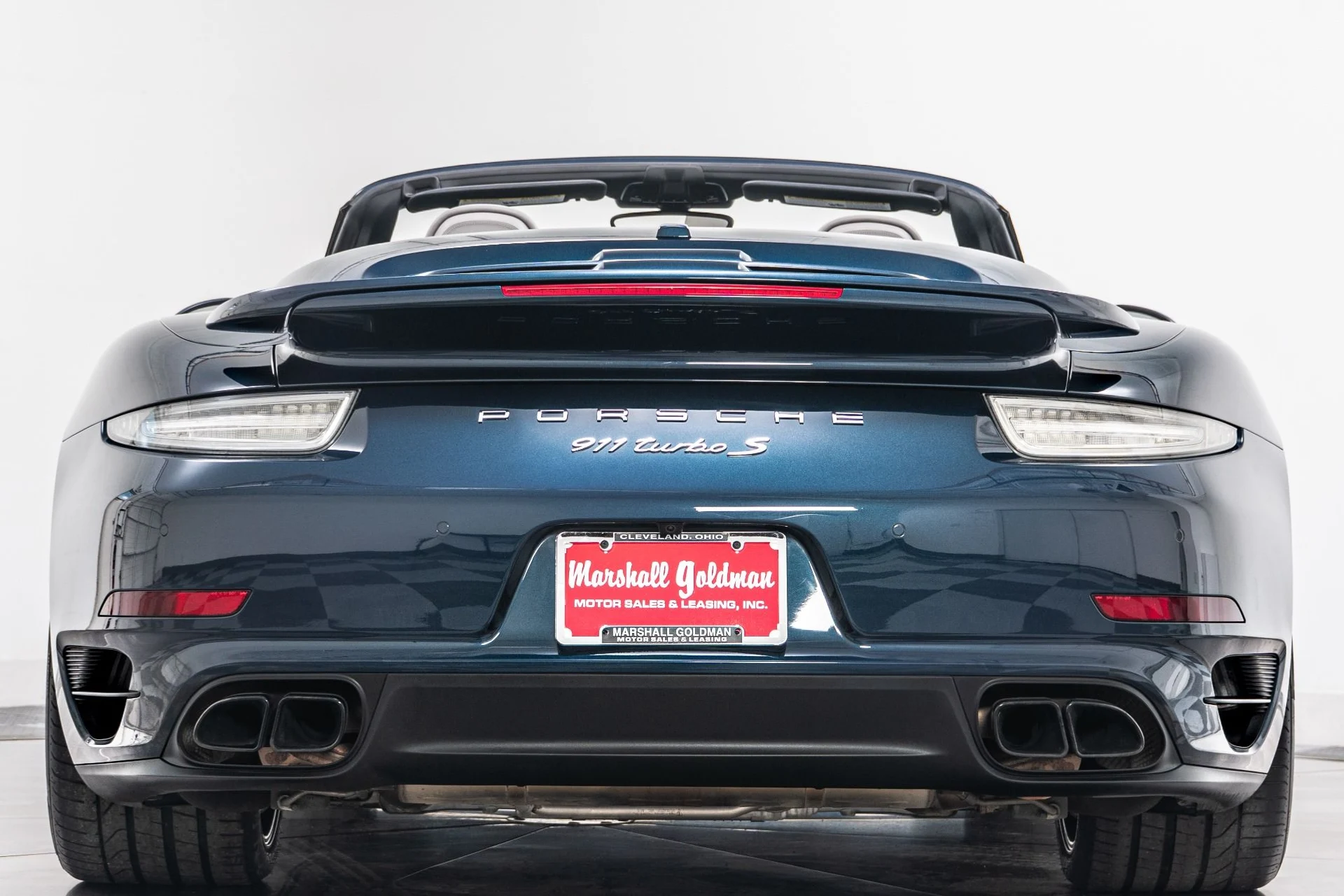 mph006_2387030736_Used_2015_Porsche_911_Turbo_S_Cabriolet_1754336206_a97da25f46