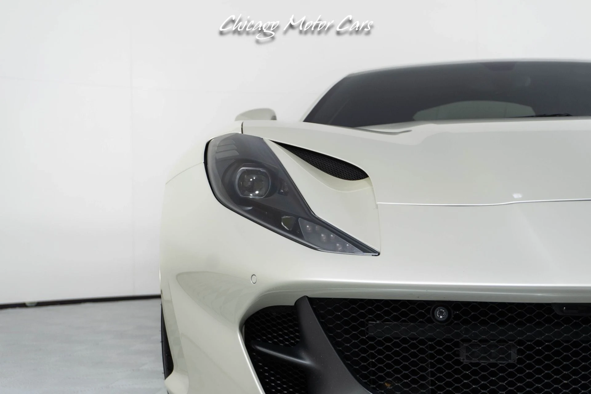 mph006_2389776986_11270_p7_l_eba8d4333d