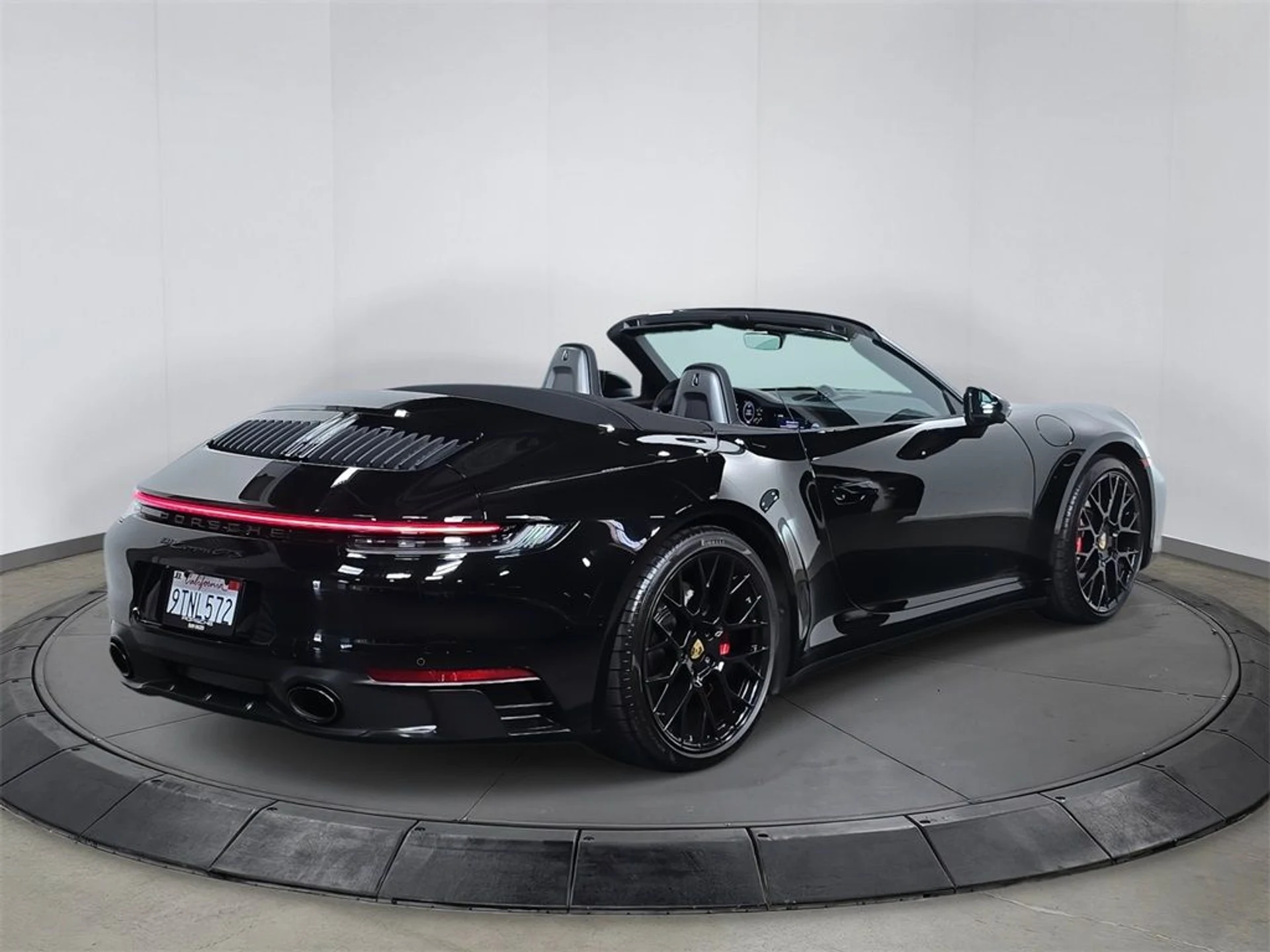 mph006_2400152374_3b25120ae259fd3718054c404d3044f7_531cad94b8